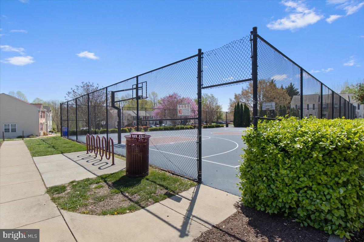 RICHFIELD STATION VILLAGE - Residential