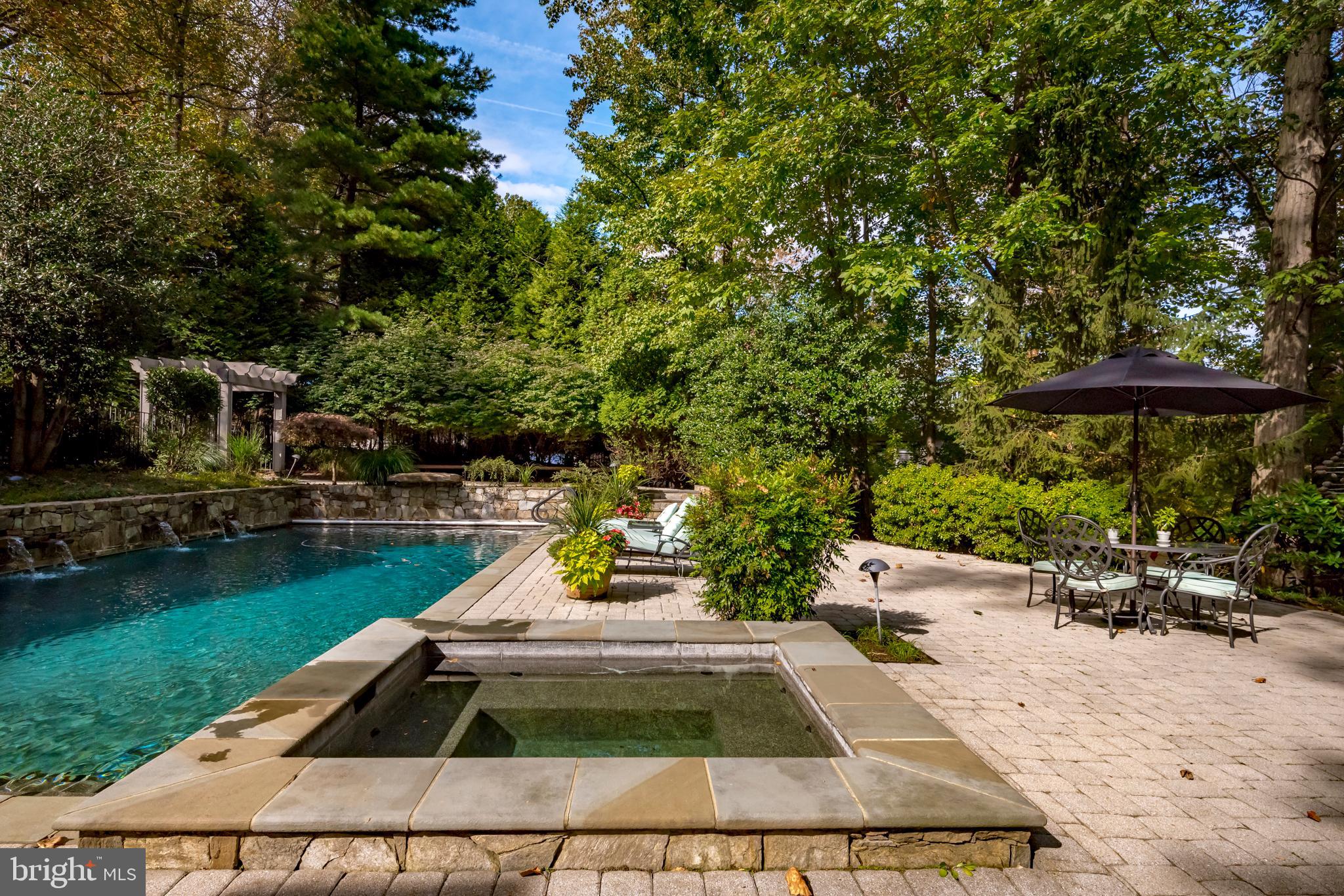 BAYBERRY HILL - Residential