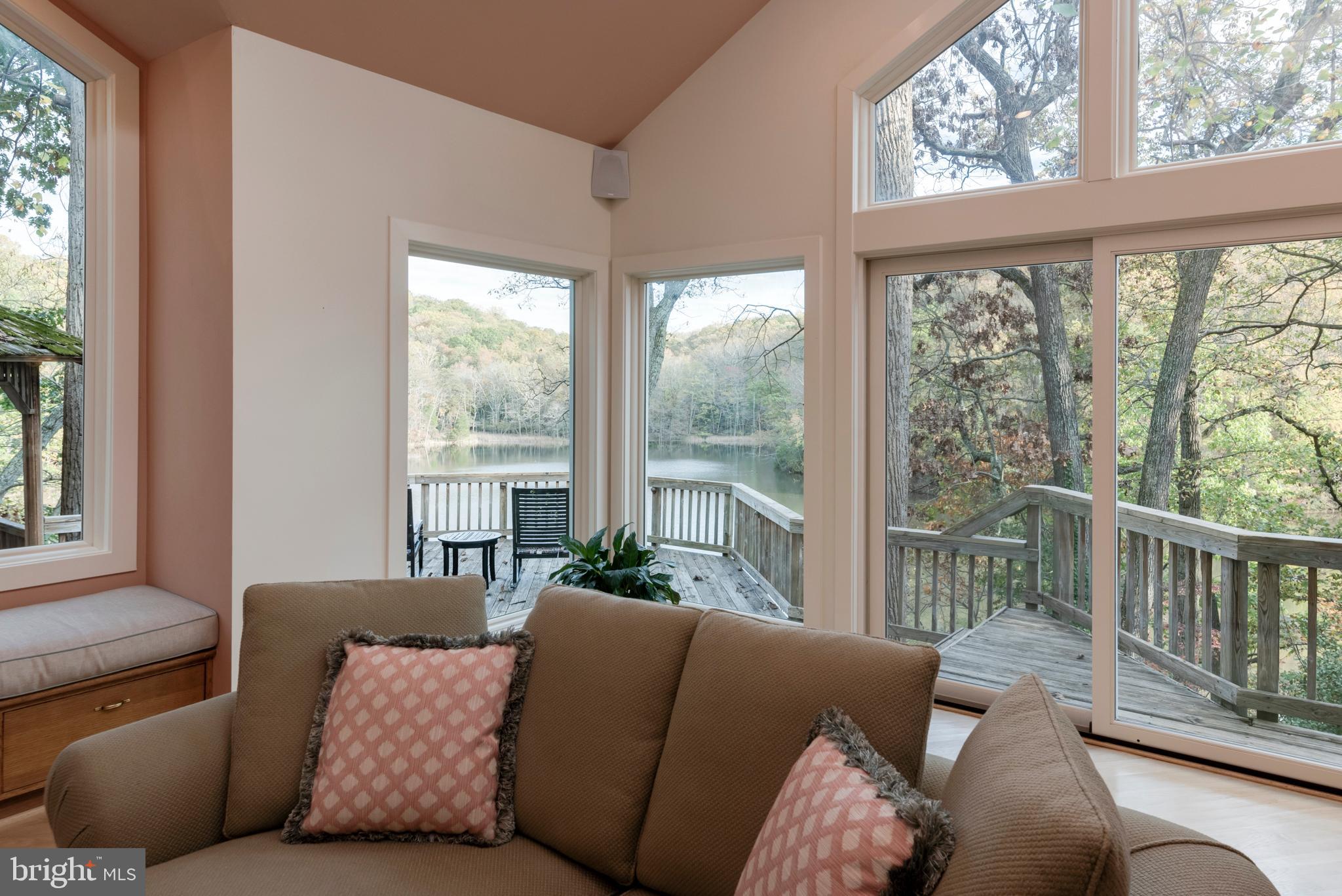 BAYBERRY HILL - Residential