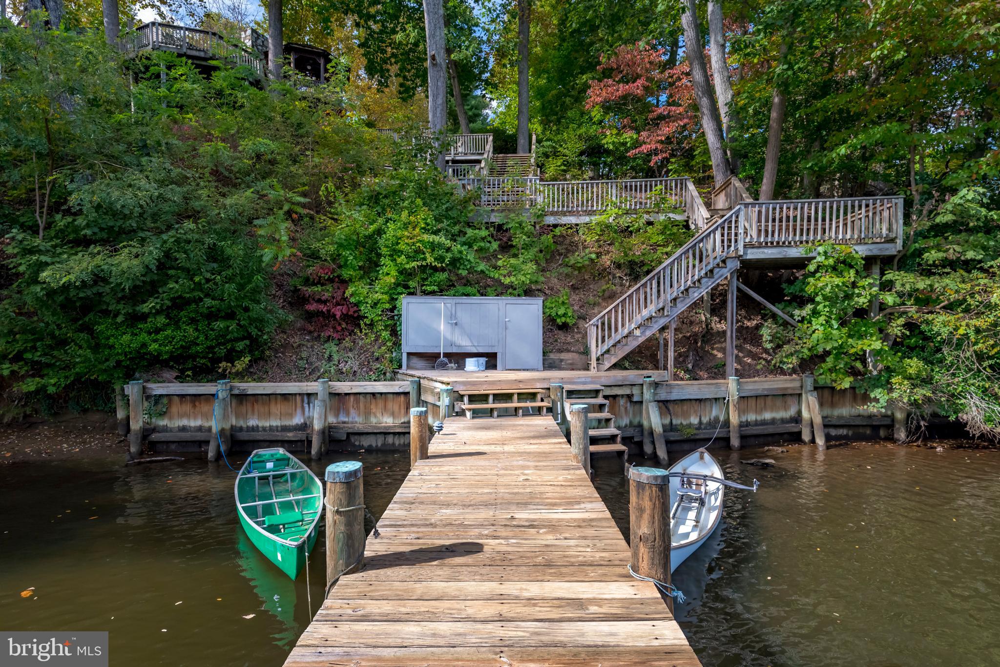 BAYBERRY HILL - Residential