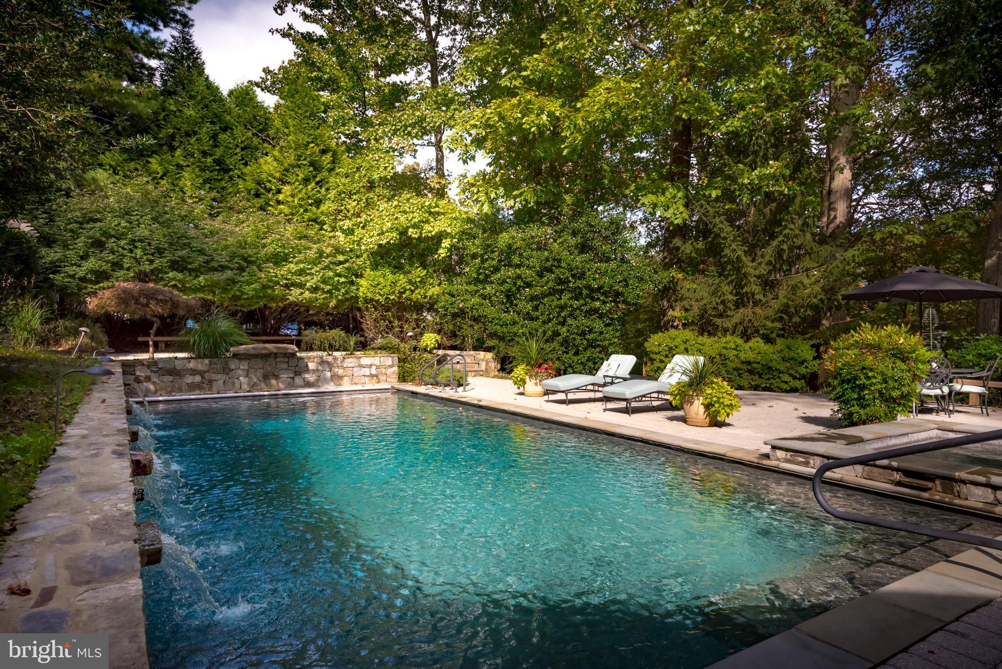 BAYBERRY HILL - Residential