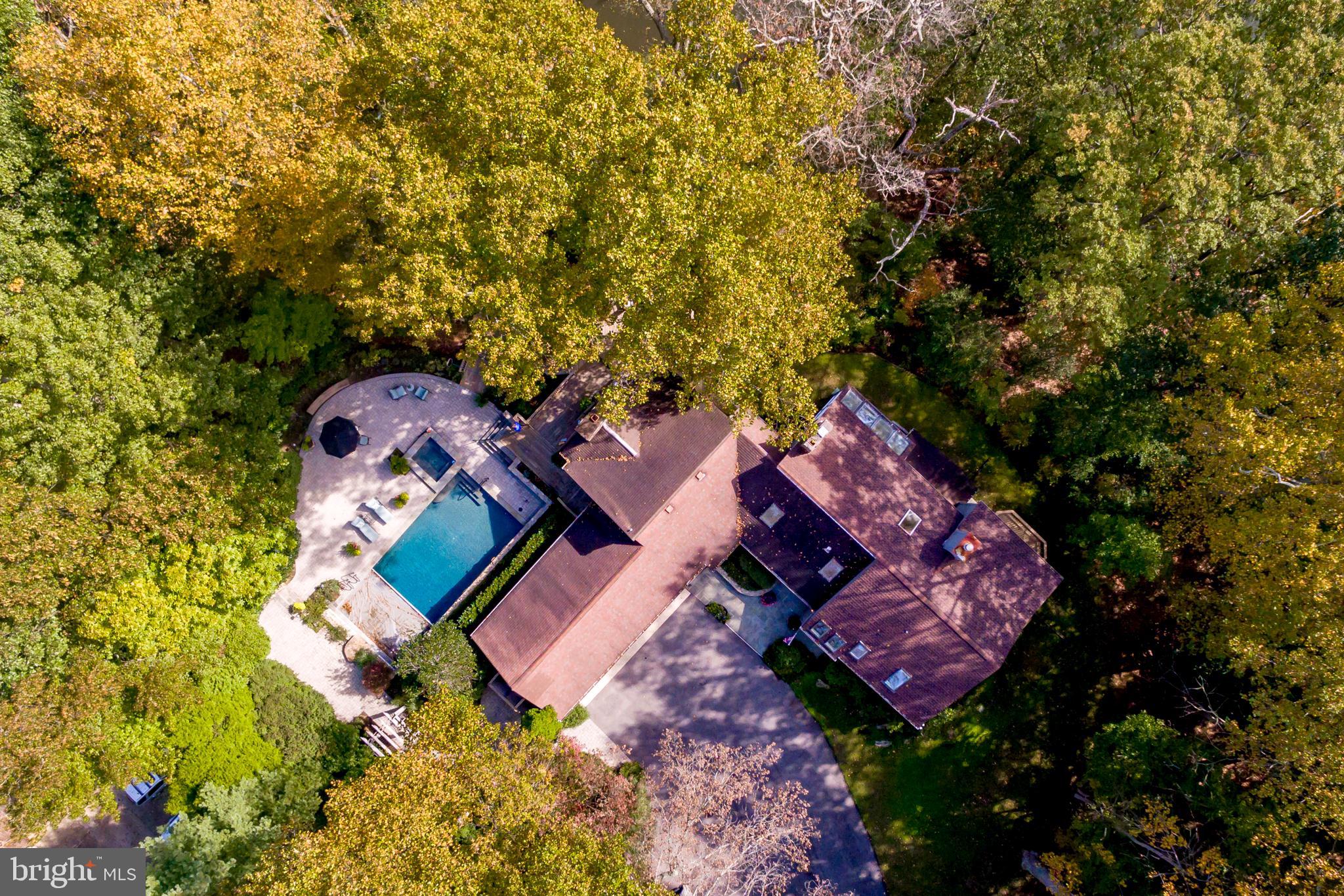 BAYBERRY HILL - Residential