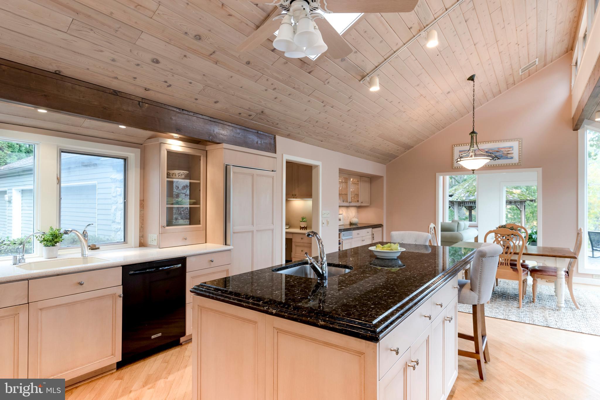 BAYBERRY HILL - Residential