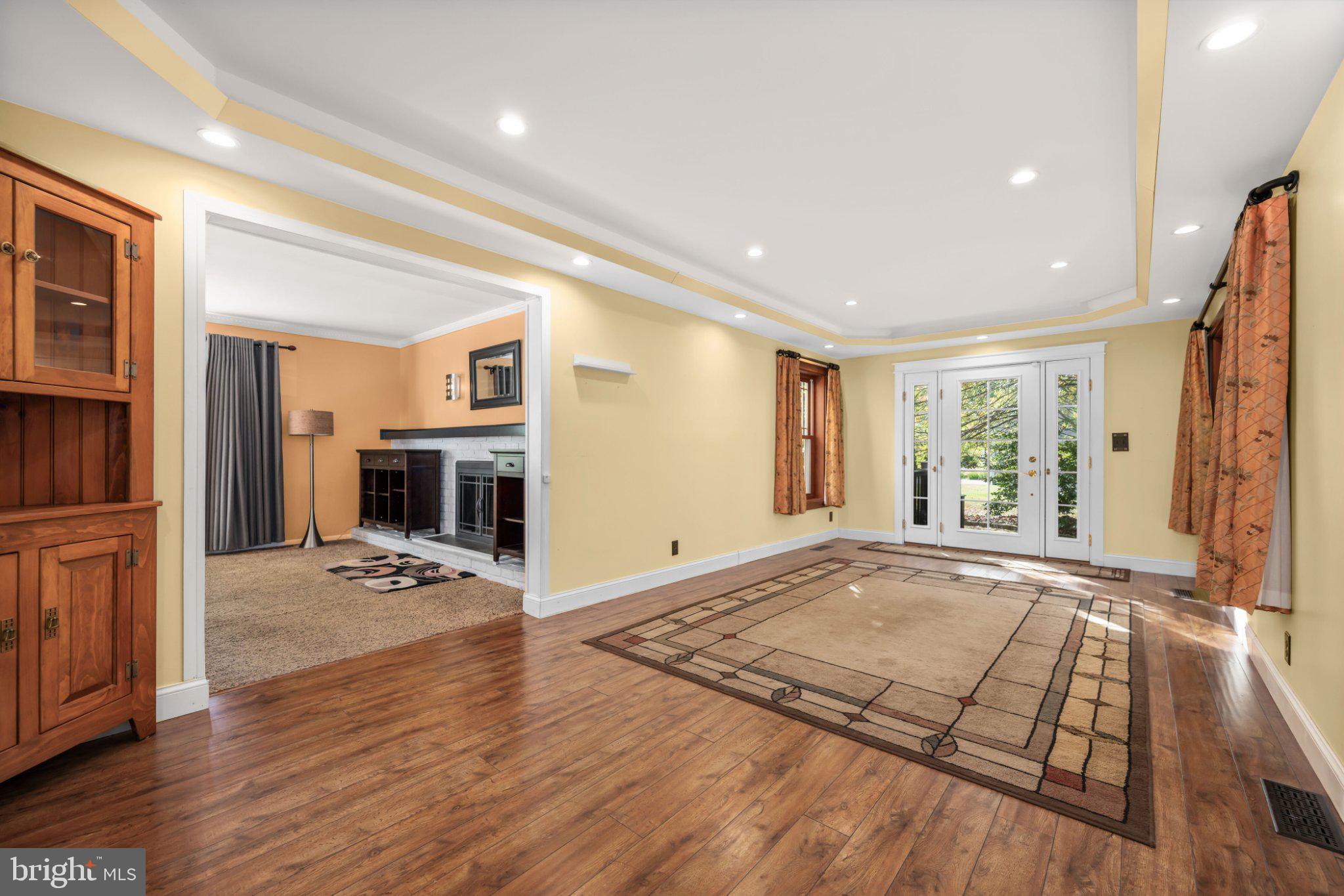 TOLCHESTER - Residential