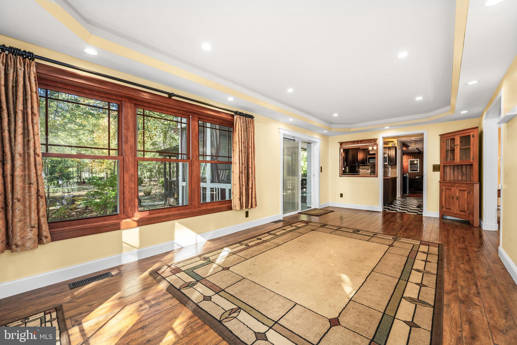 TOLCHESTER - Residential