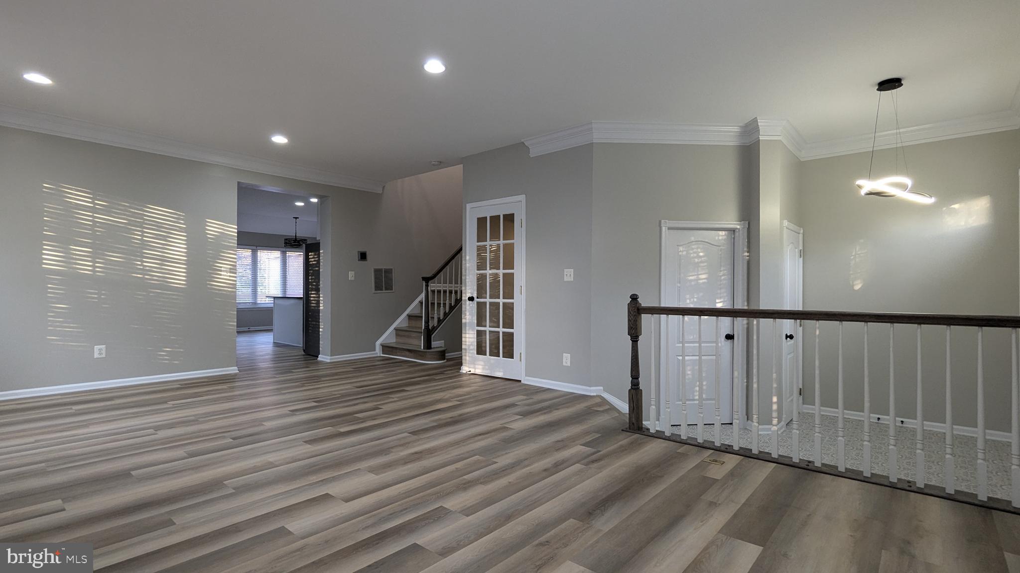 FARMWELL HUNT - Residential Lease