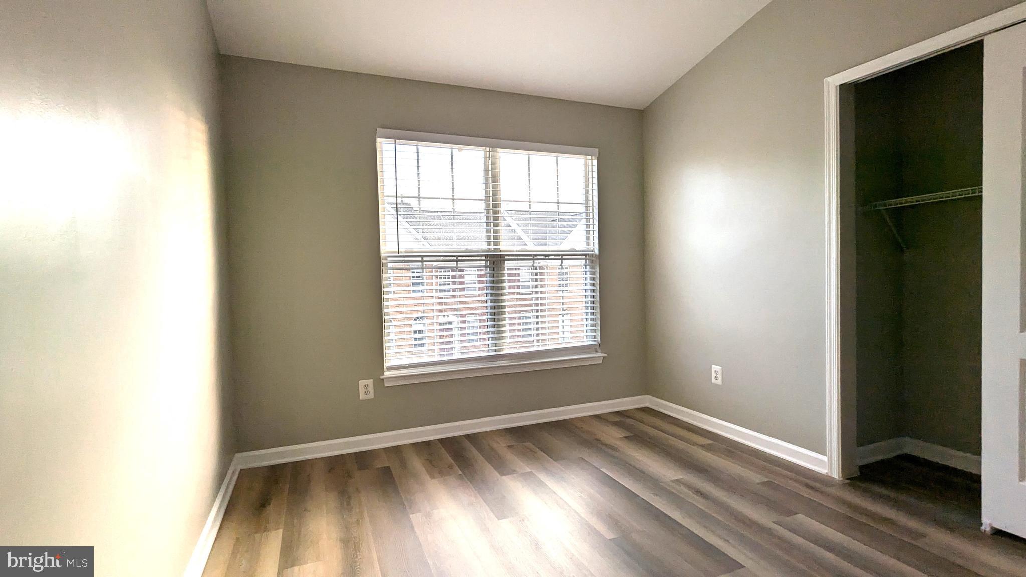 FARMWELL HUNT - Residential Lease
