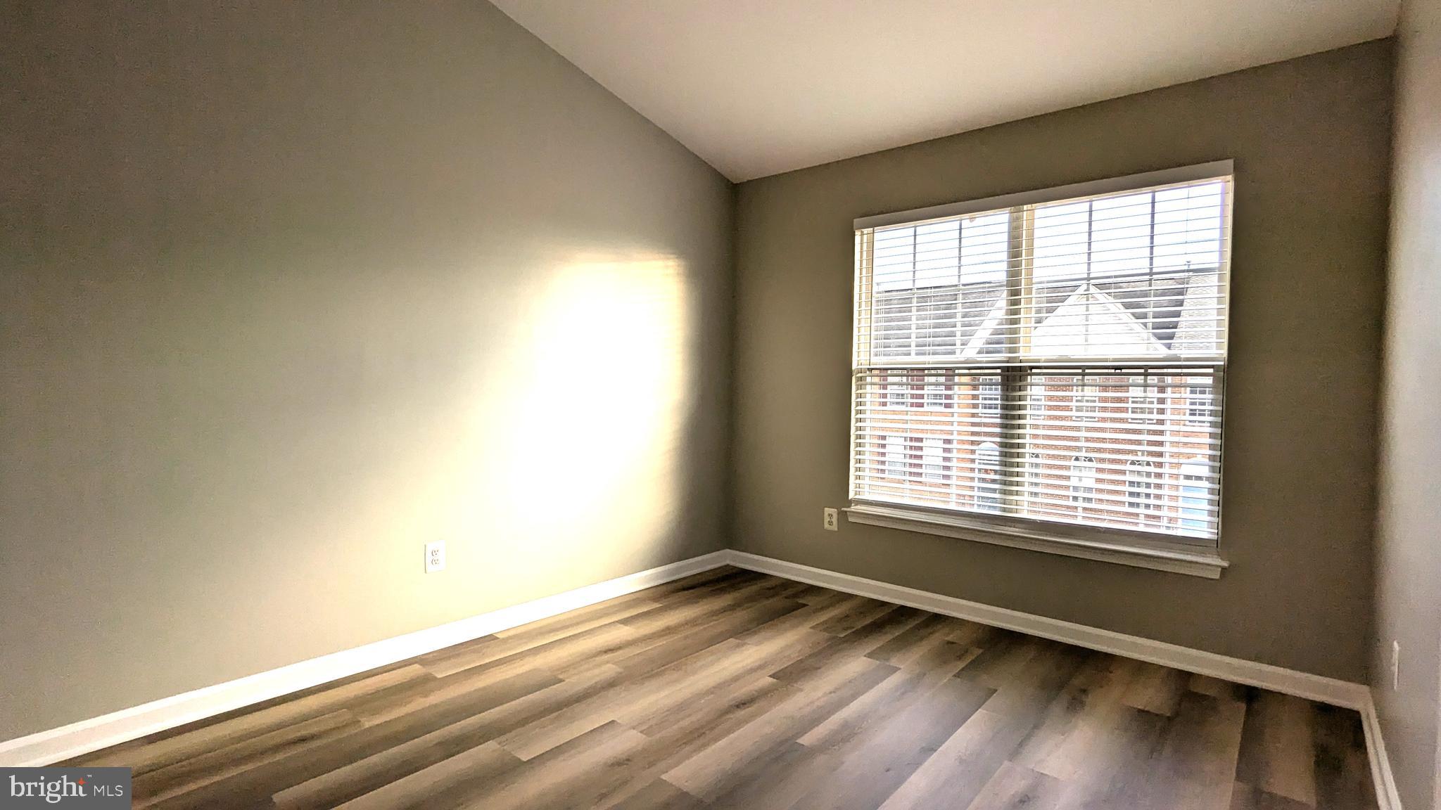 FARMWELL HUNT - Residential Lease