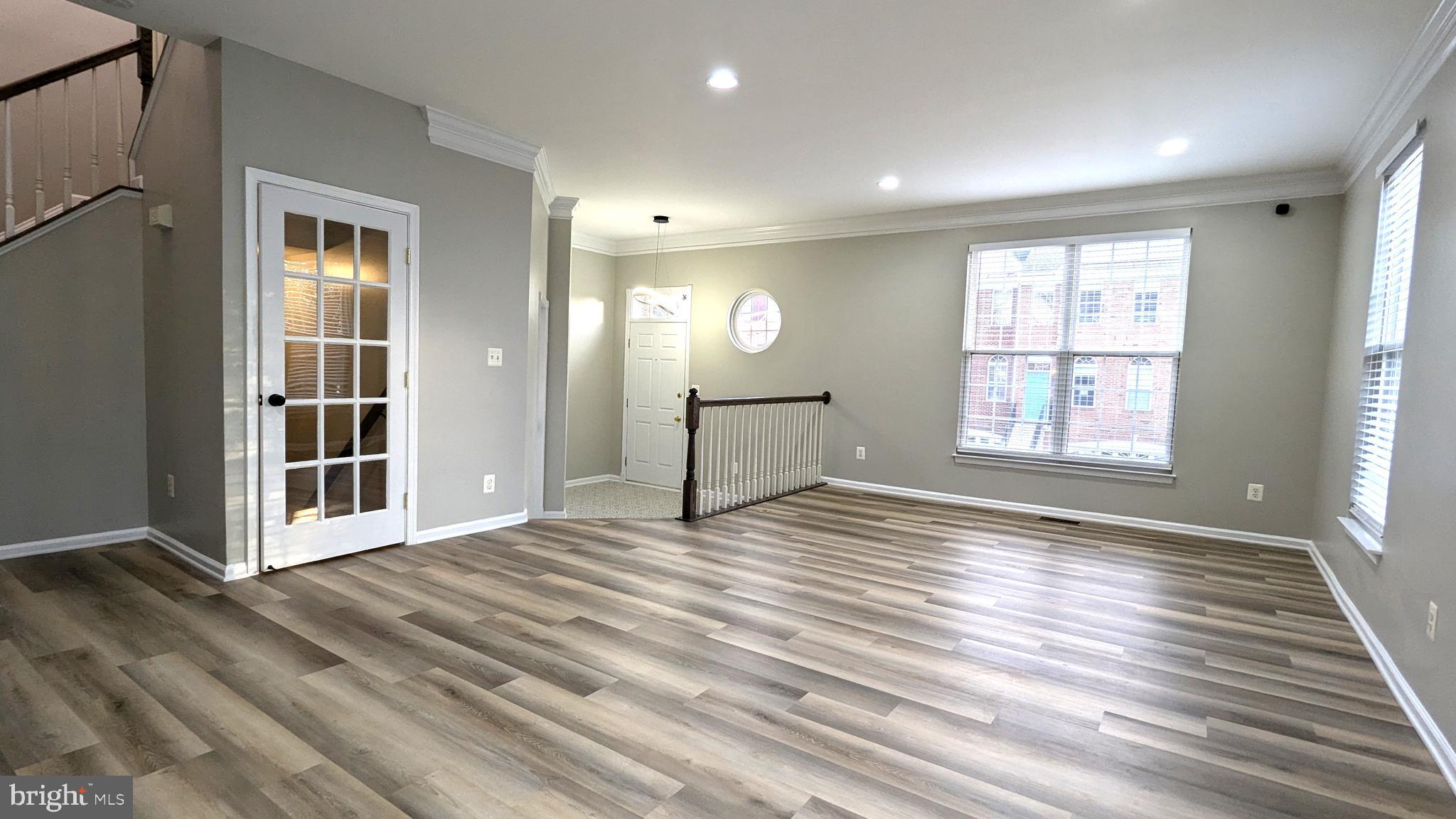 FARMWELL HUNT - Residential Lease