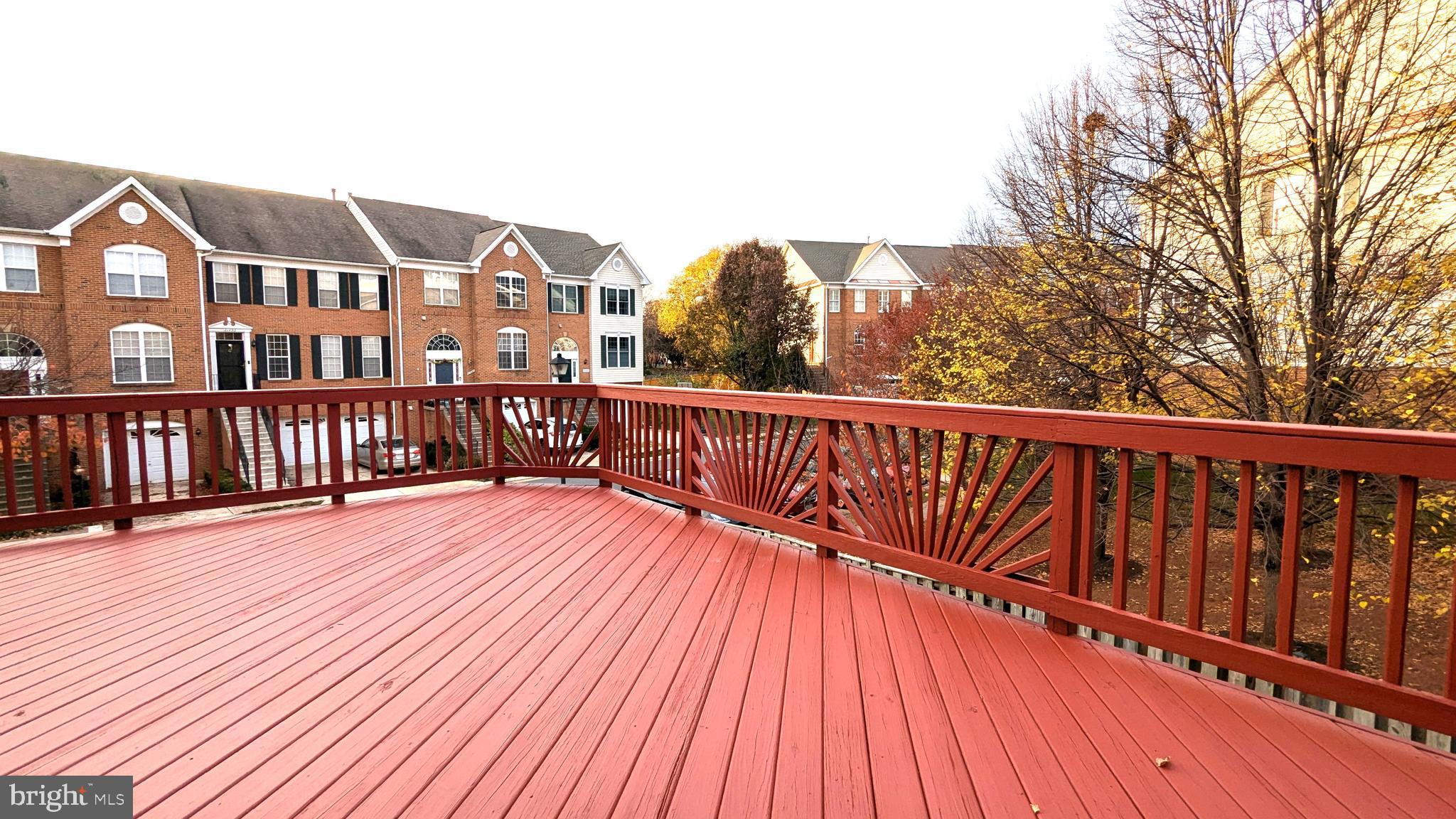 FARMWELL HUNT - Residential Lease