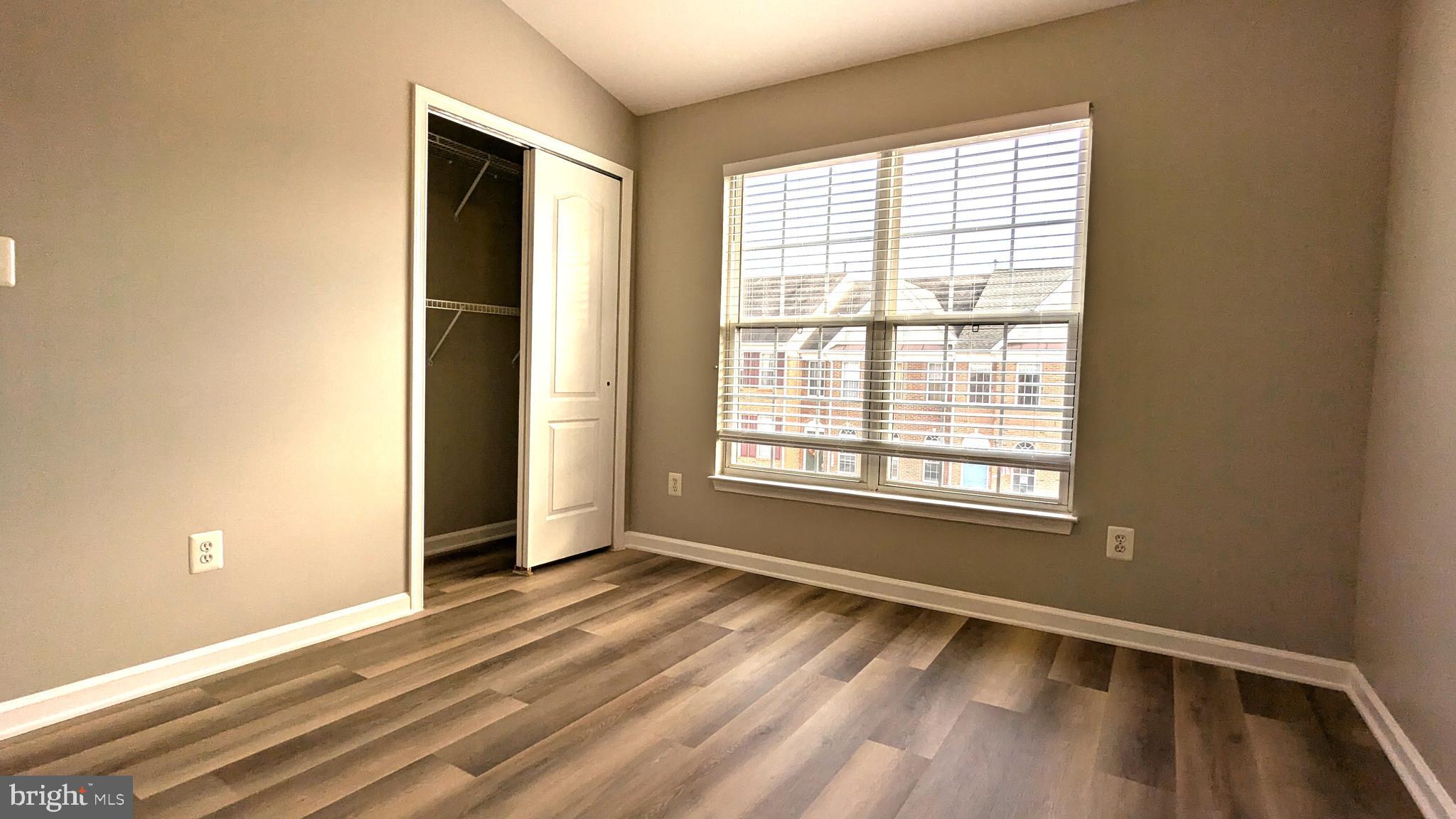 FARMWELL HUNT - Residential Lease