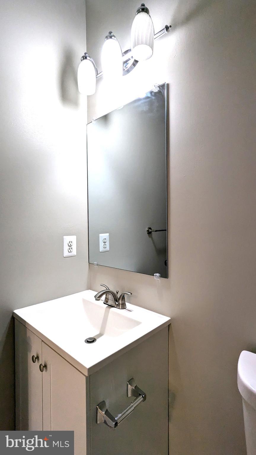 FARMWELL HUNT - Residential Lease
