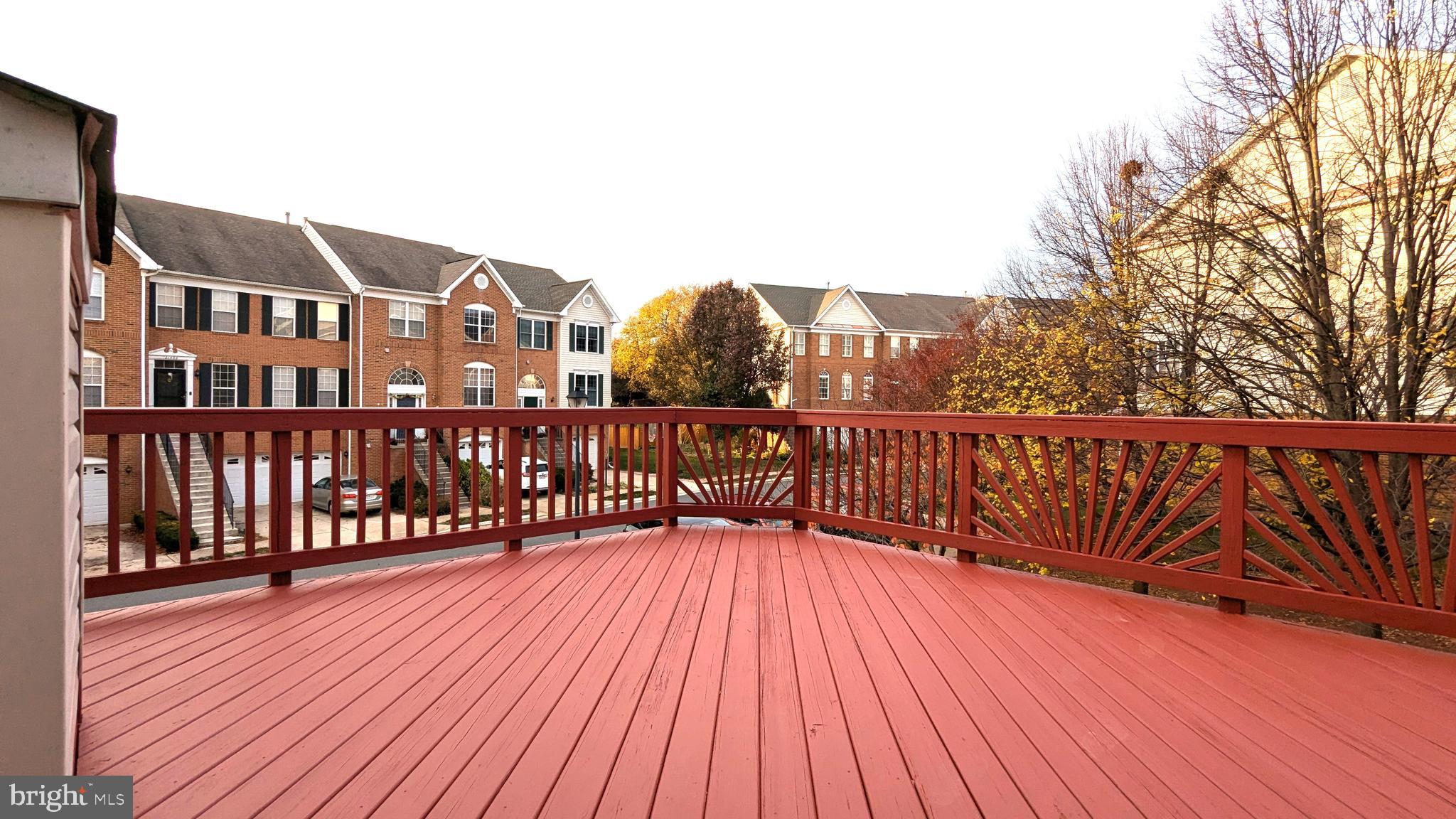 FARMWELL HUNT - Residential Lease