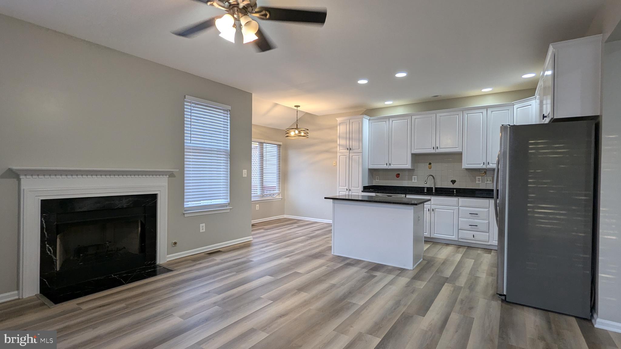 FARMWELL HUNT - Residential Lease