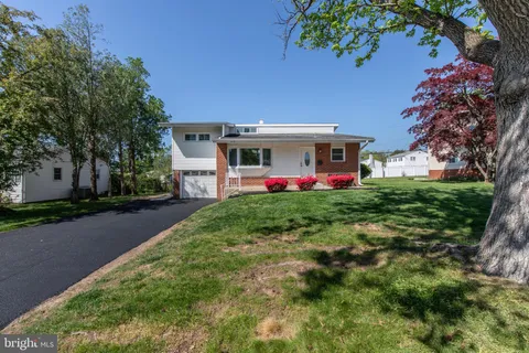615 Launfall Road, Plymouth Meeting, PA 19462 - MLS#: PAMC2138846