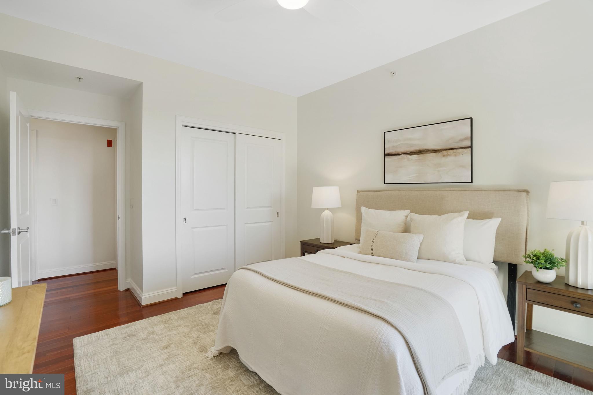 BYRON CONDOMINIUM - Residential