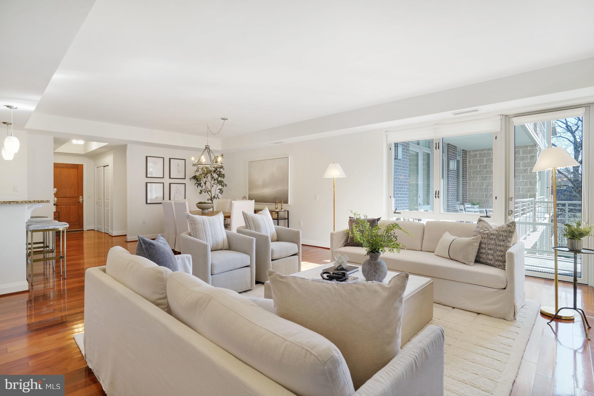 BYRON CONDOMINIUM - Residential