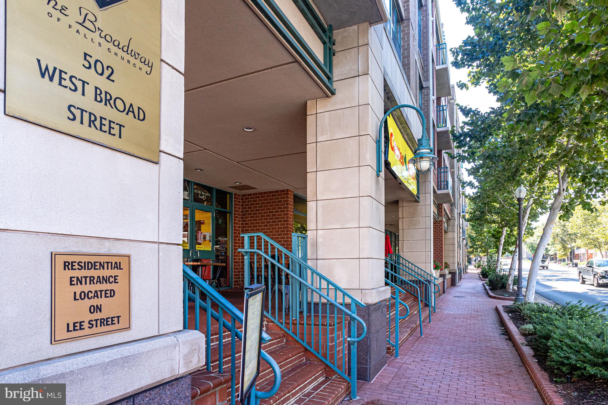 BYRON CONDOMINIUM - Residential