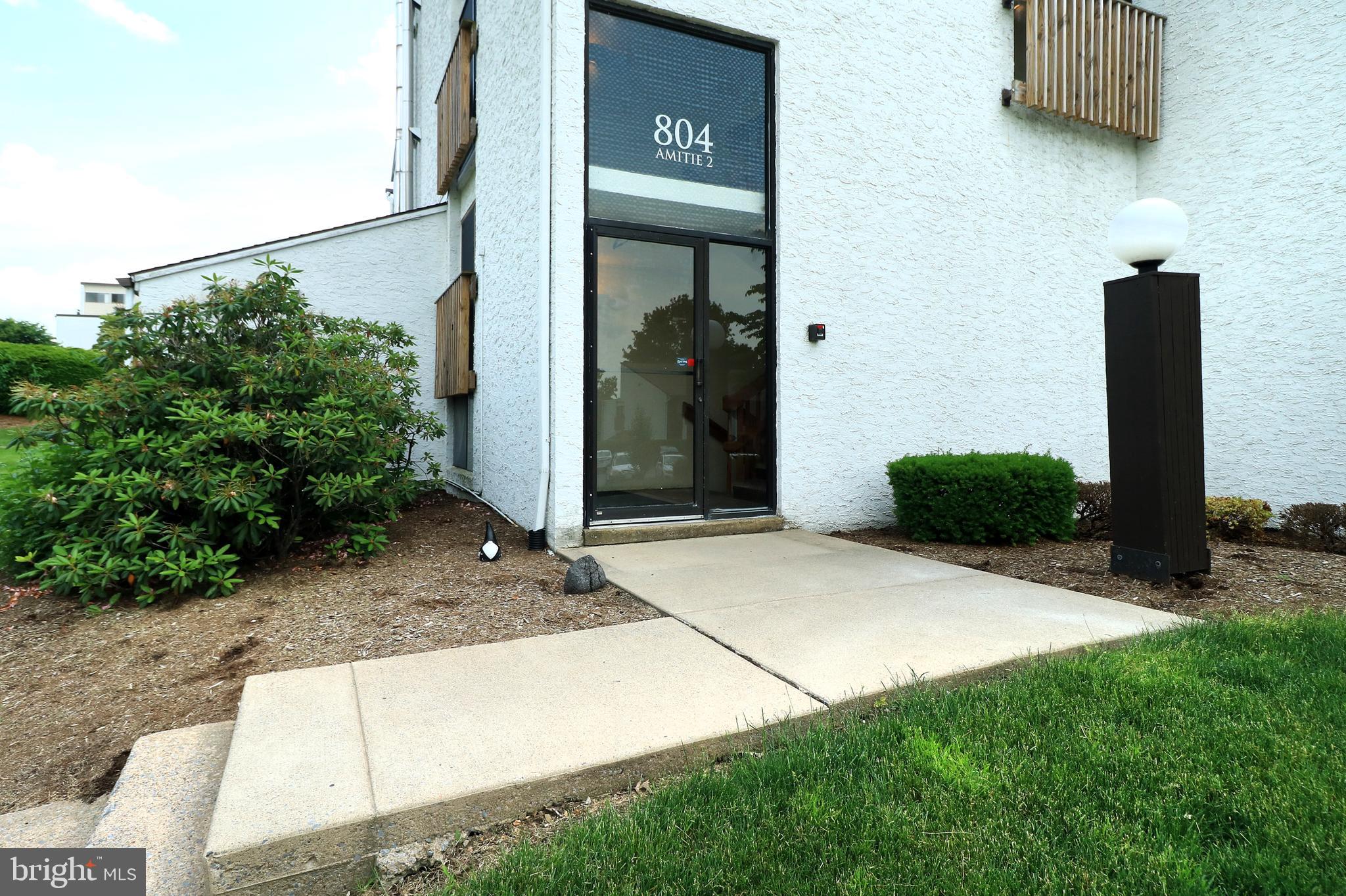 804 STRATFORD DRIVE 11
