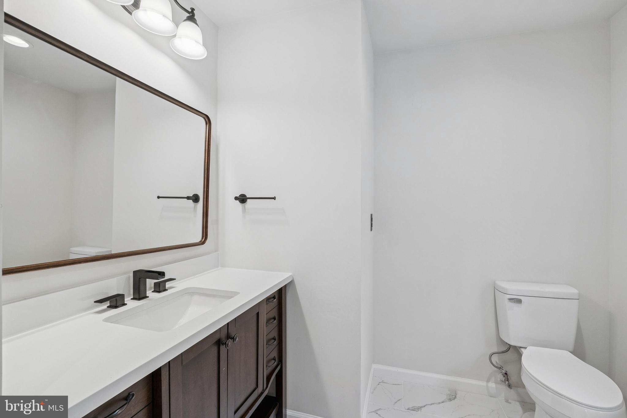 COURTLAND HILLS - Residential