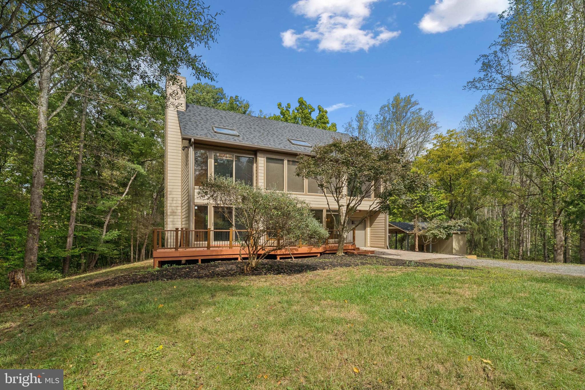 40946 MANOR HOUSE ROAD