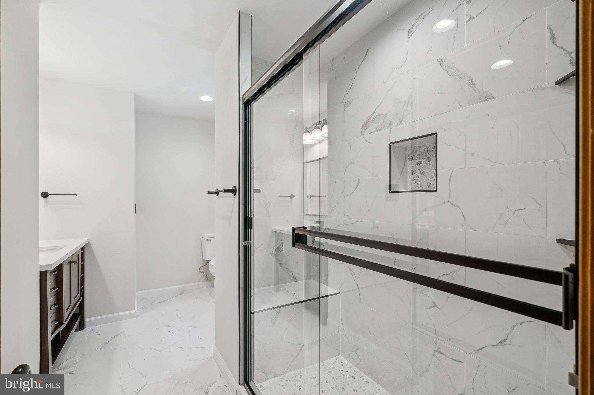 COURTLAND HILLS - Residential