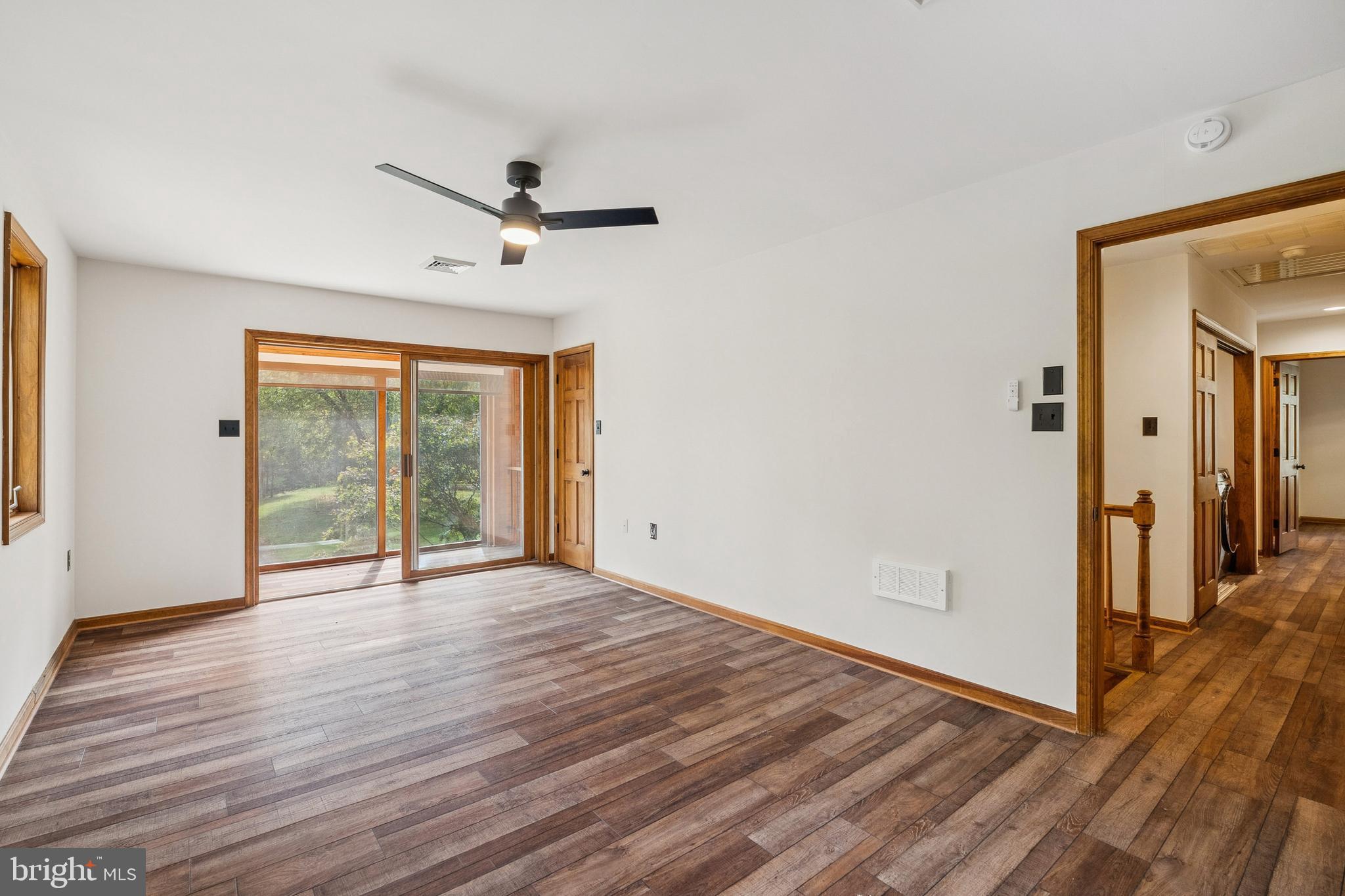 COURTLAND HILLS - Residential