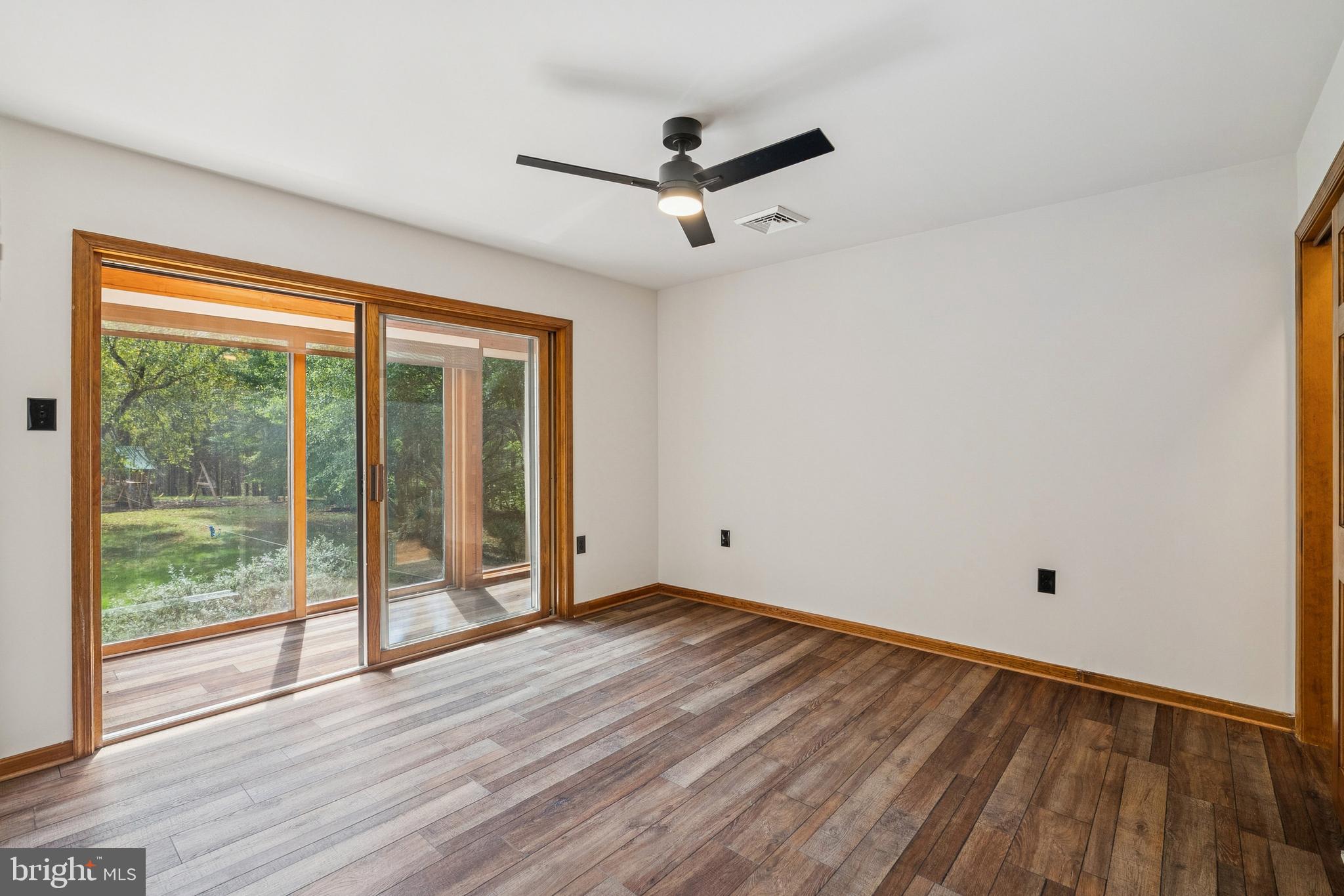 COURTLAND HILLS - Residential