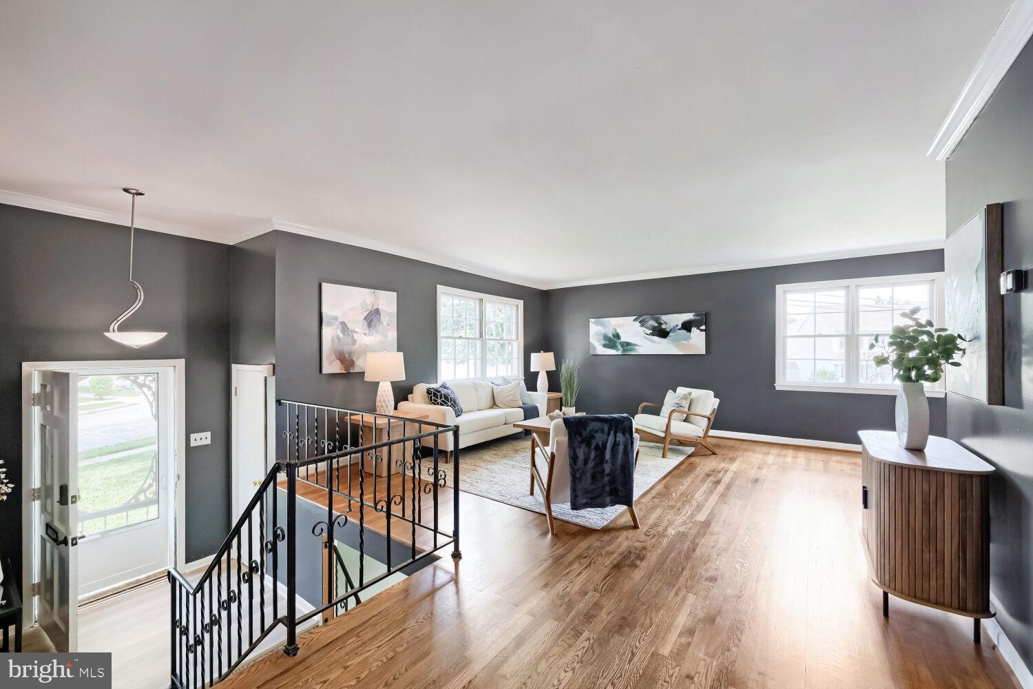 1225 CANBERWELL RD