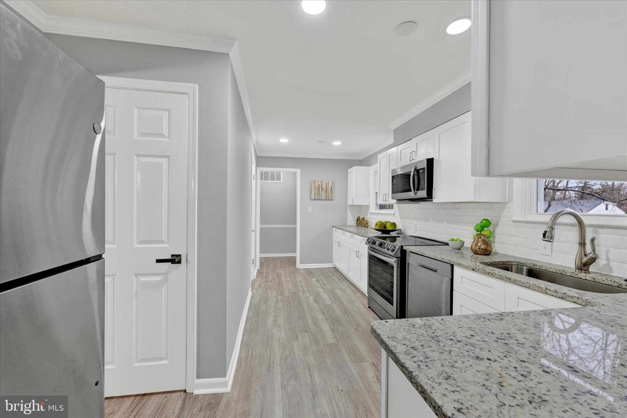 HERNWOOD HEIGHTS - Residential