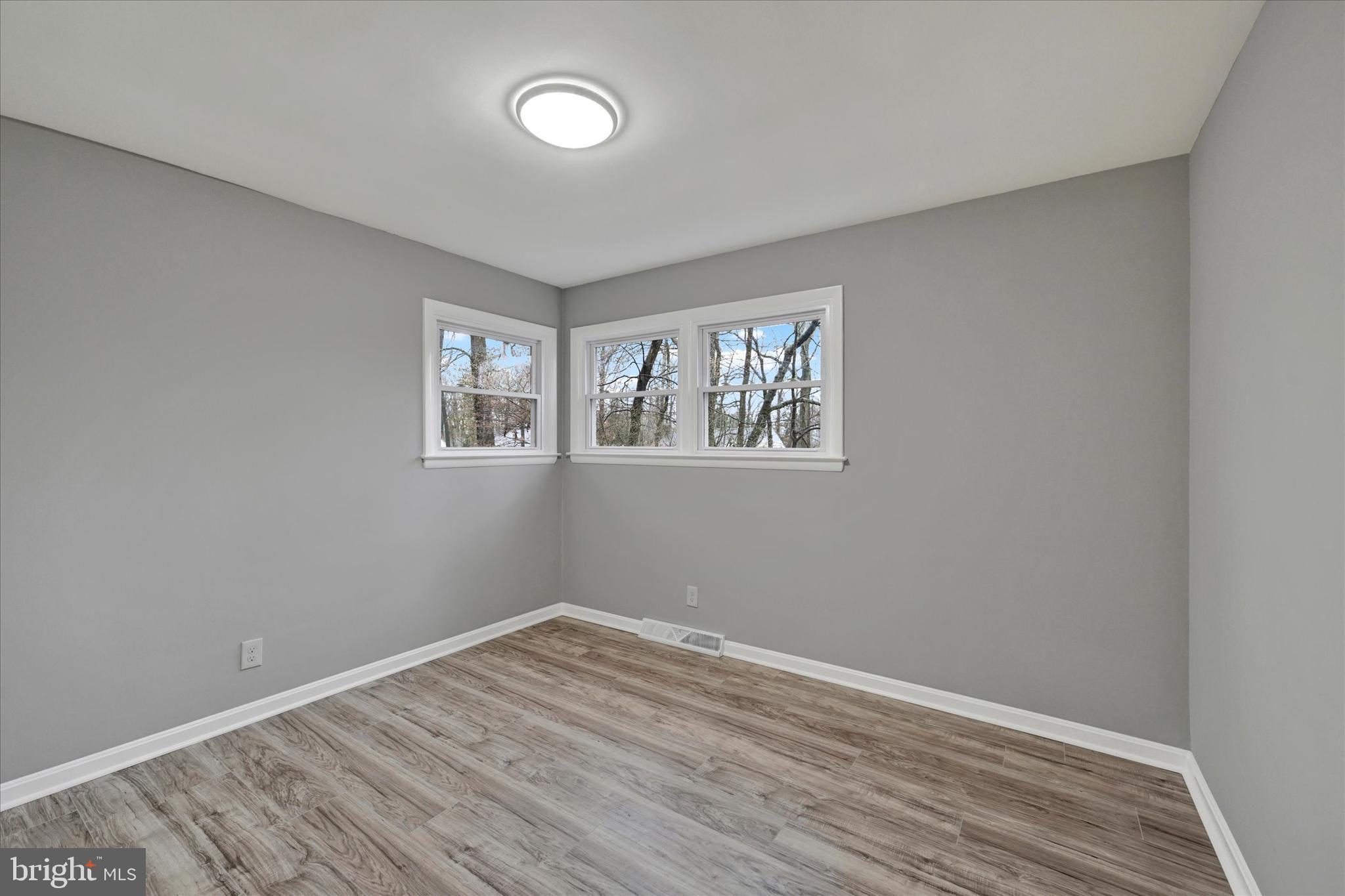 HERNWOOD HEIGHTS - Residential