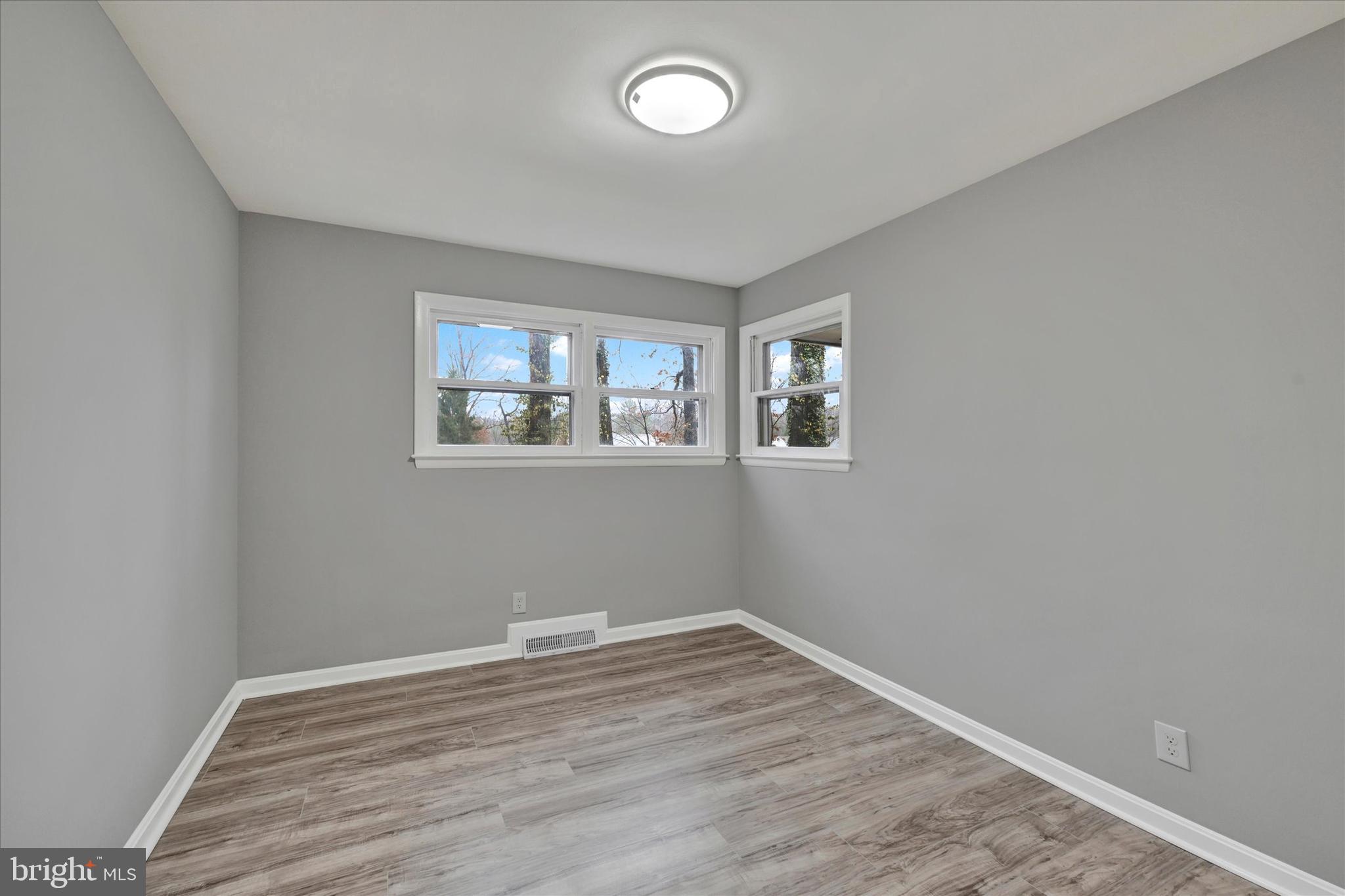 HERNWOOD HEIGHTS - Residential