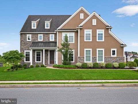 548 E DELP ROAD LANCASTER PA 17601