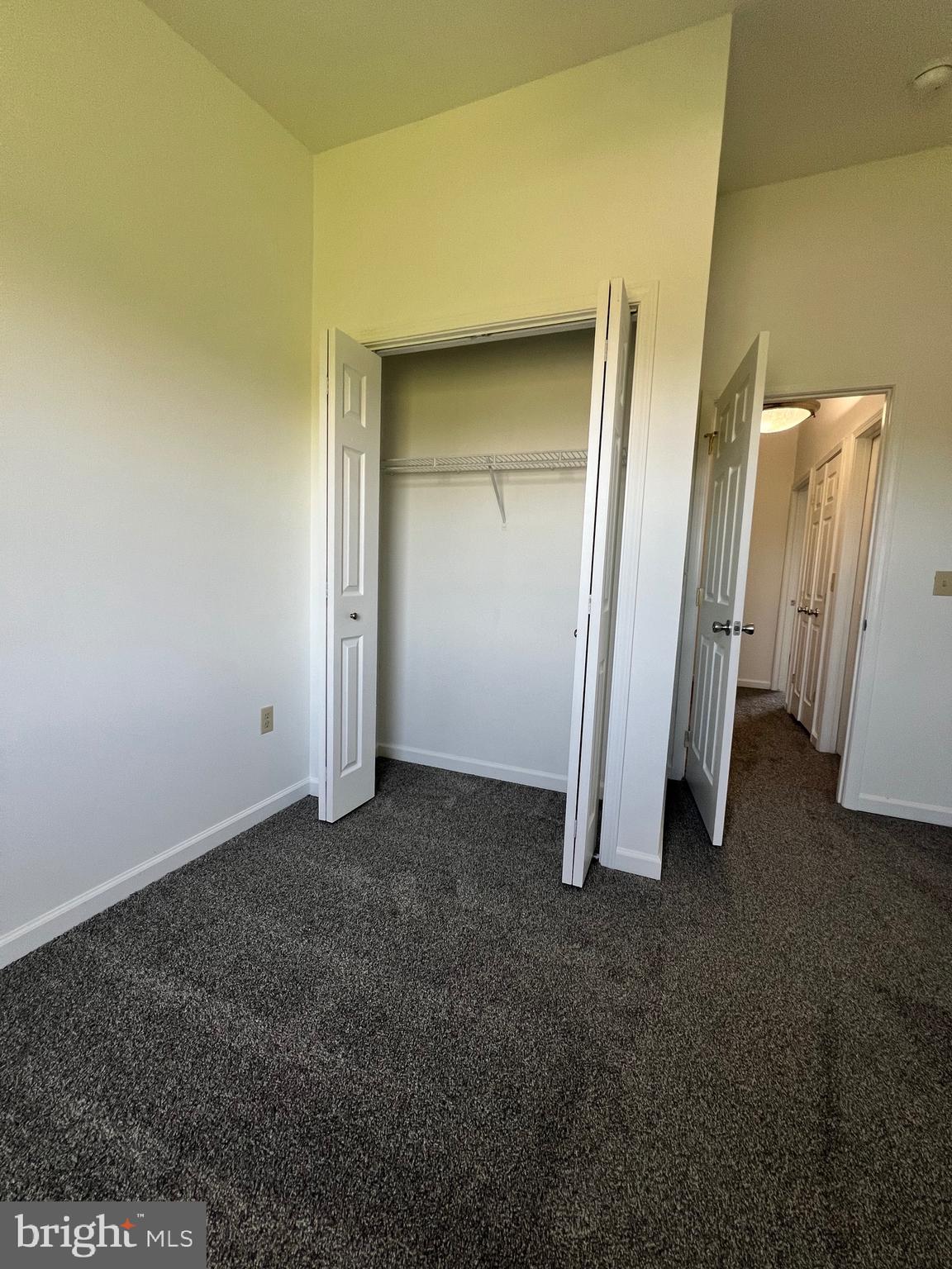 CLEMMENT COMMONS - Residential