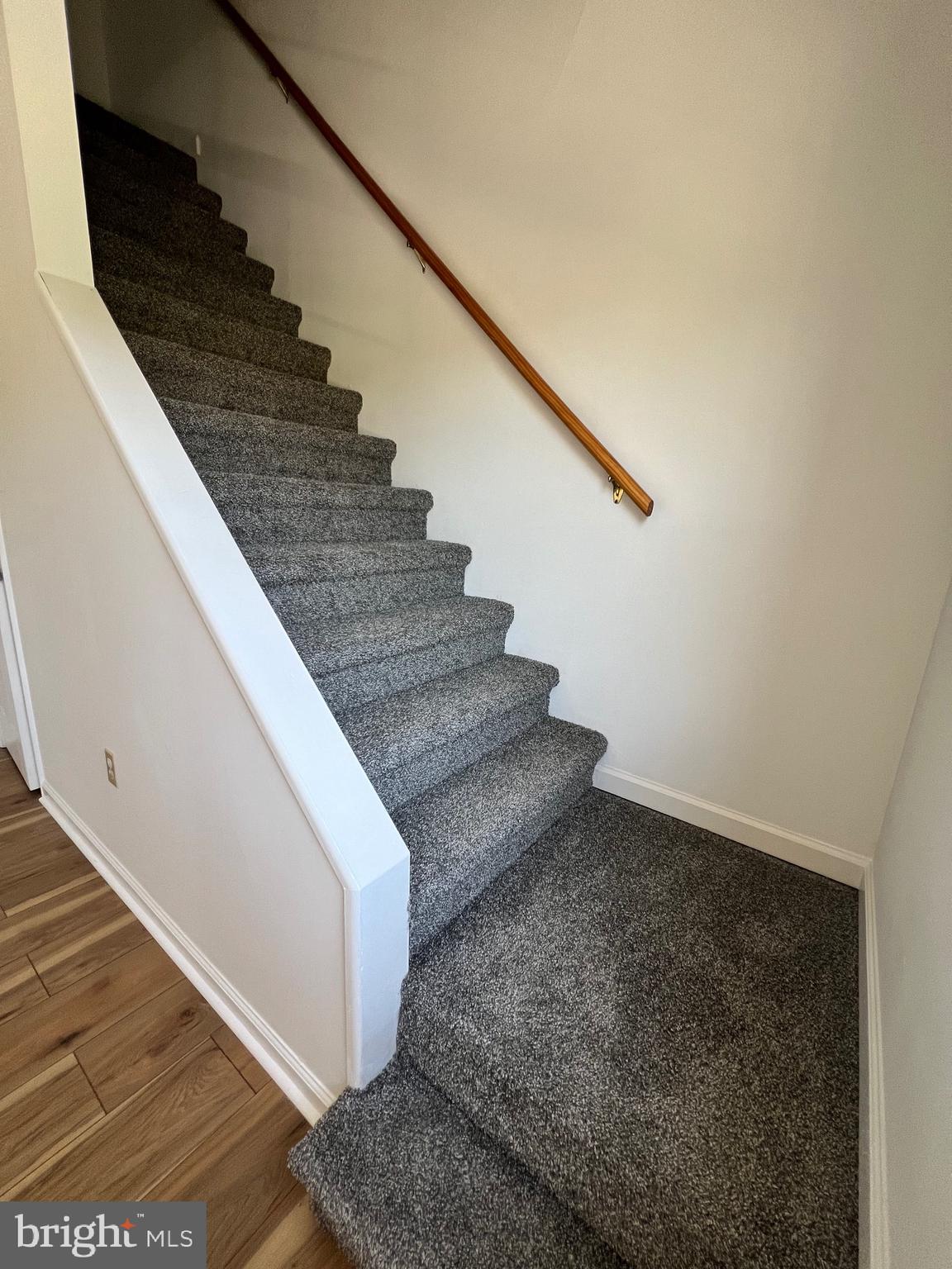 CLEMMENT COMMONS - Residential