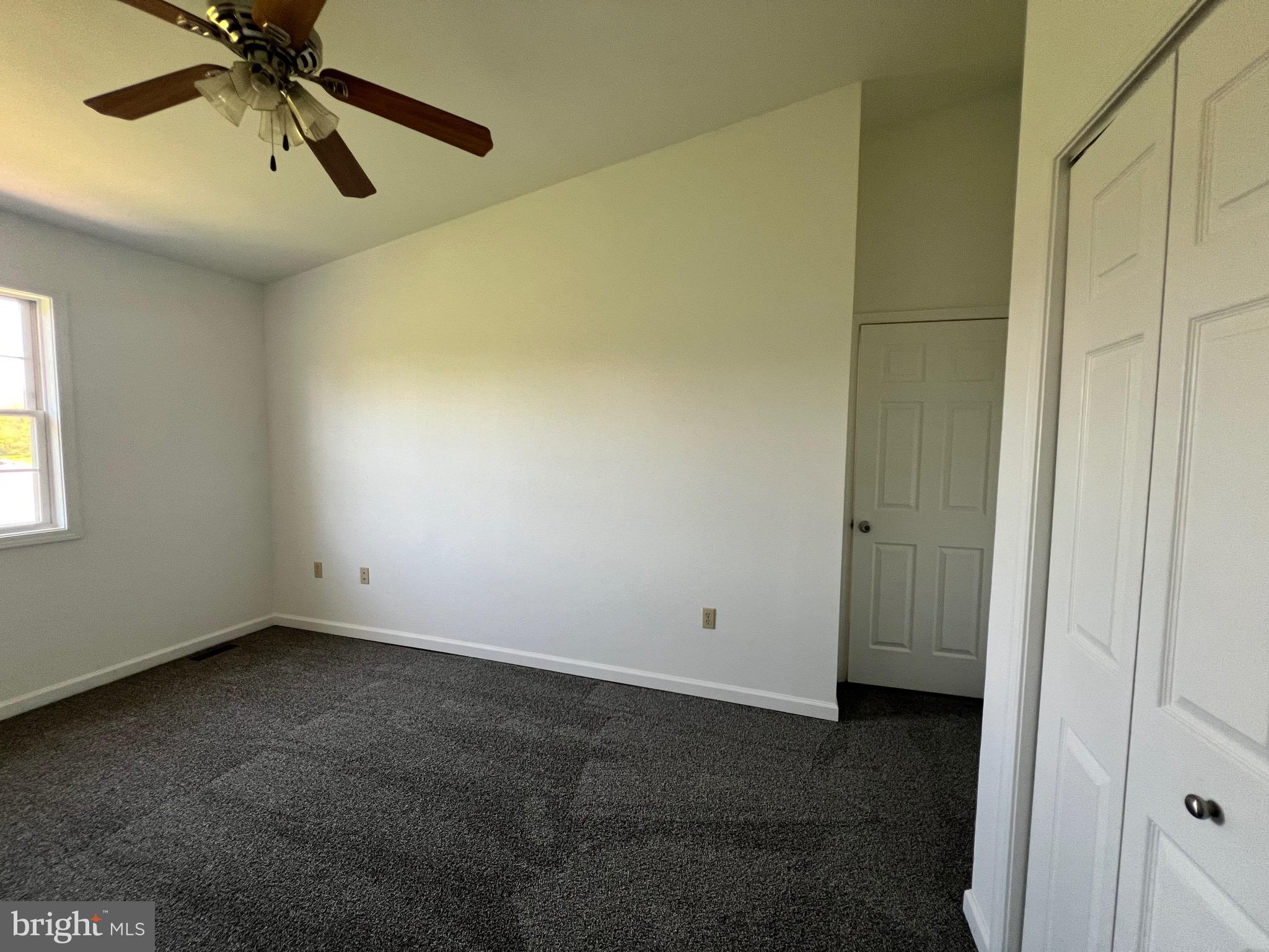 CLEMMENT COMMONS - Residential