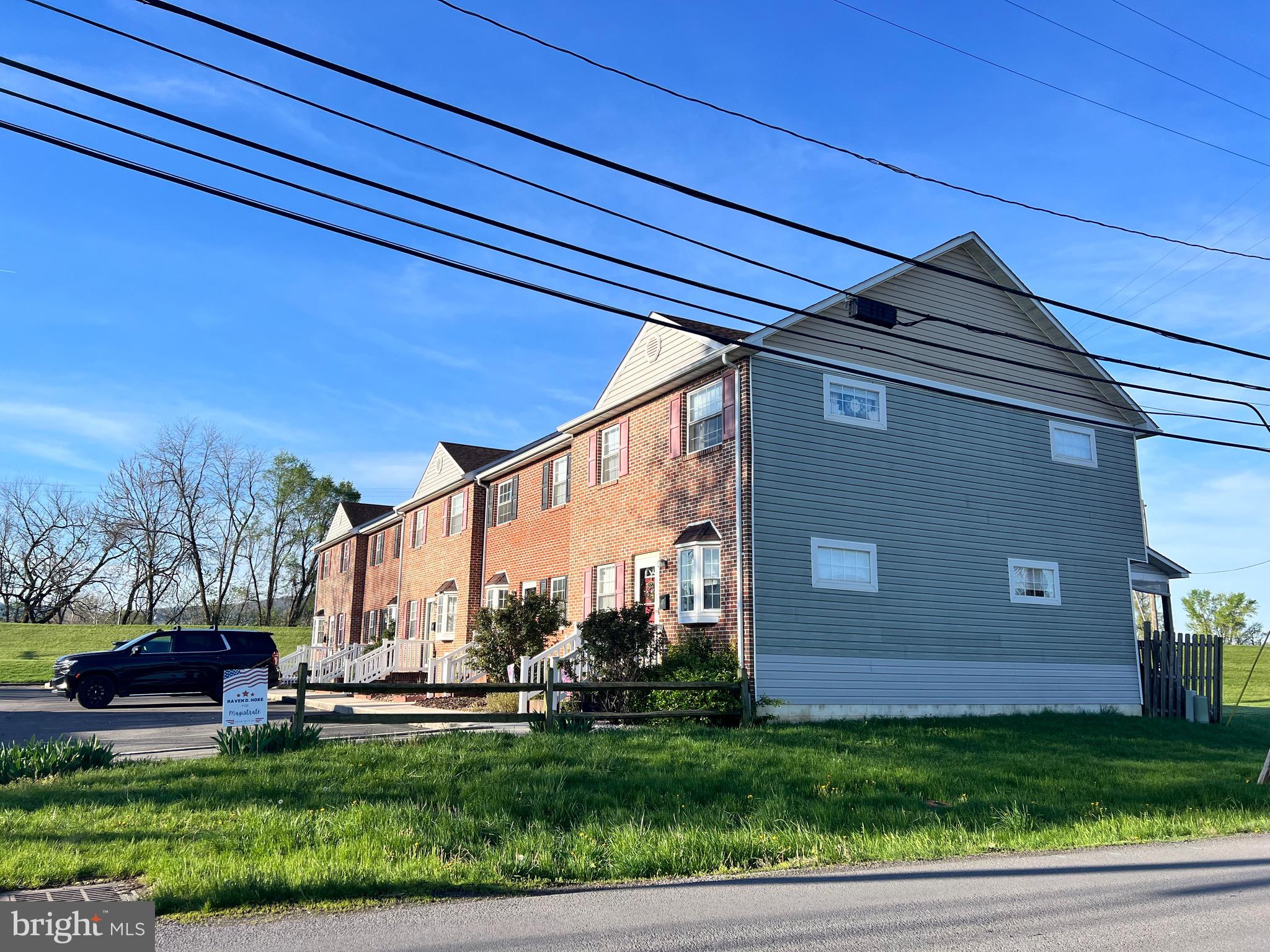 CLEMMENT COMMONS - Residential