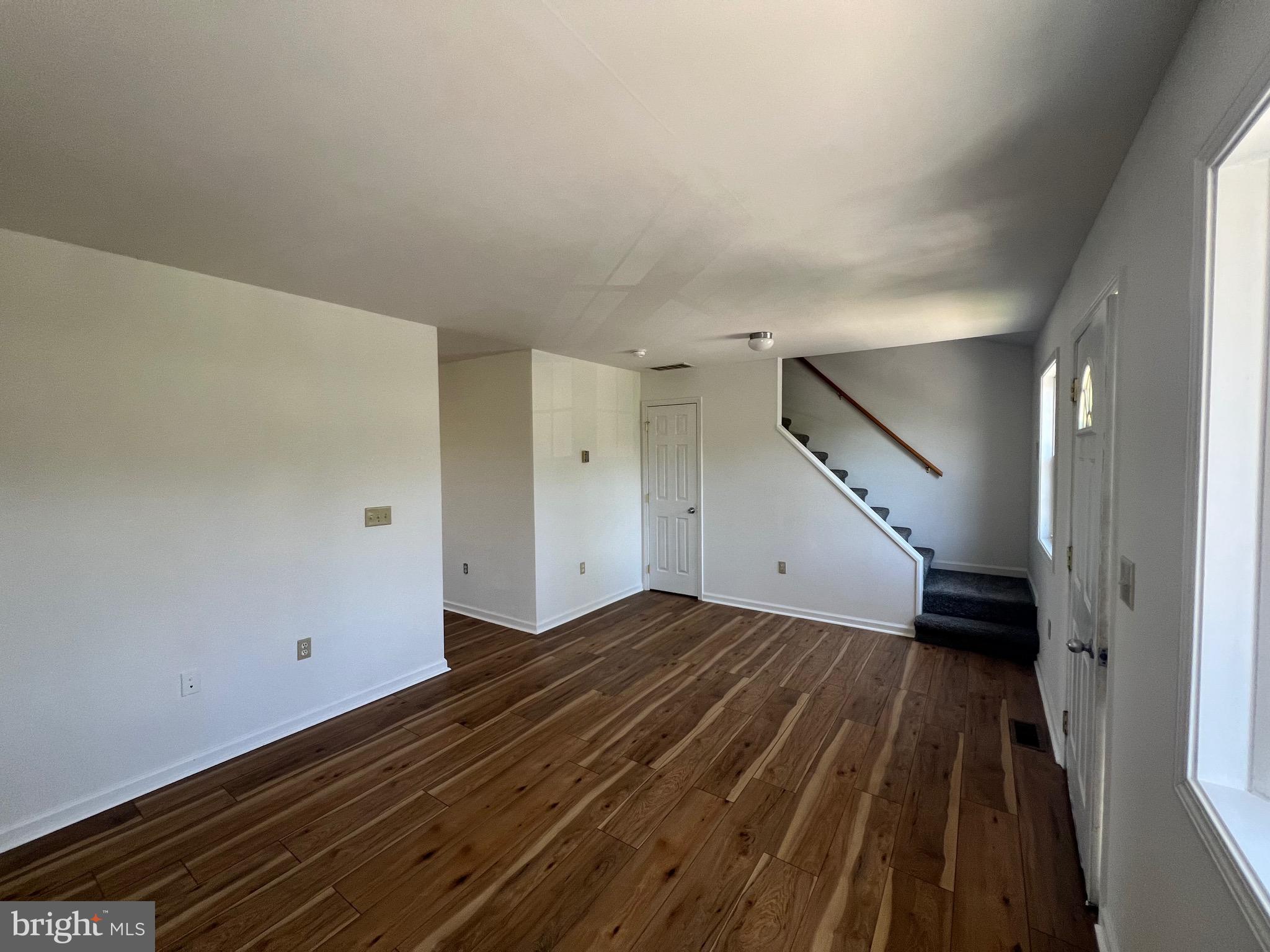 CLEMMENT COMMONS - Residential