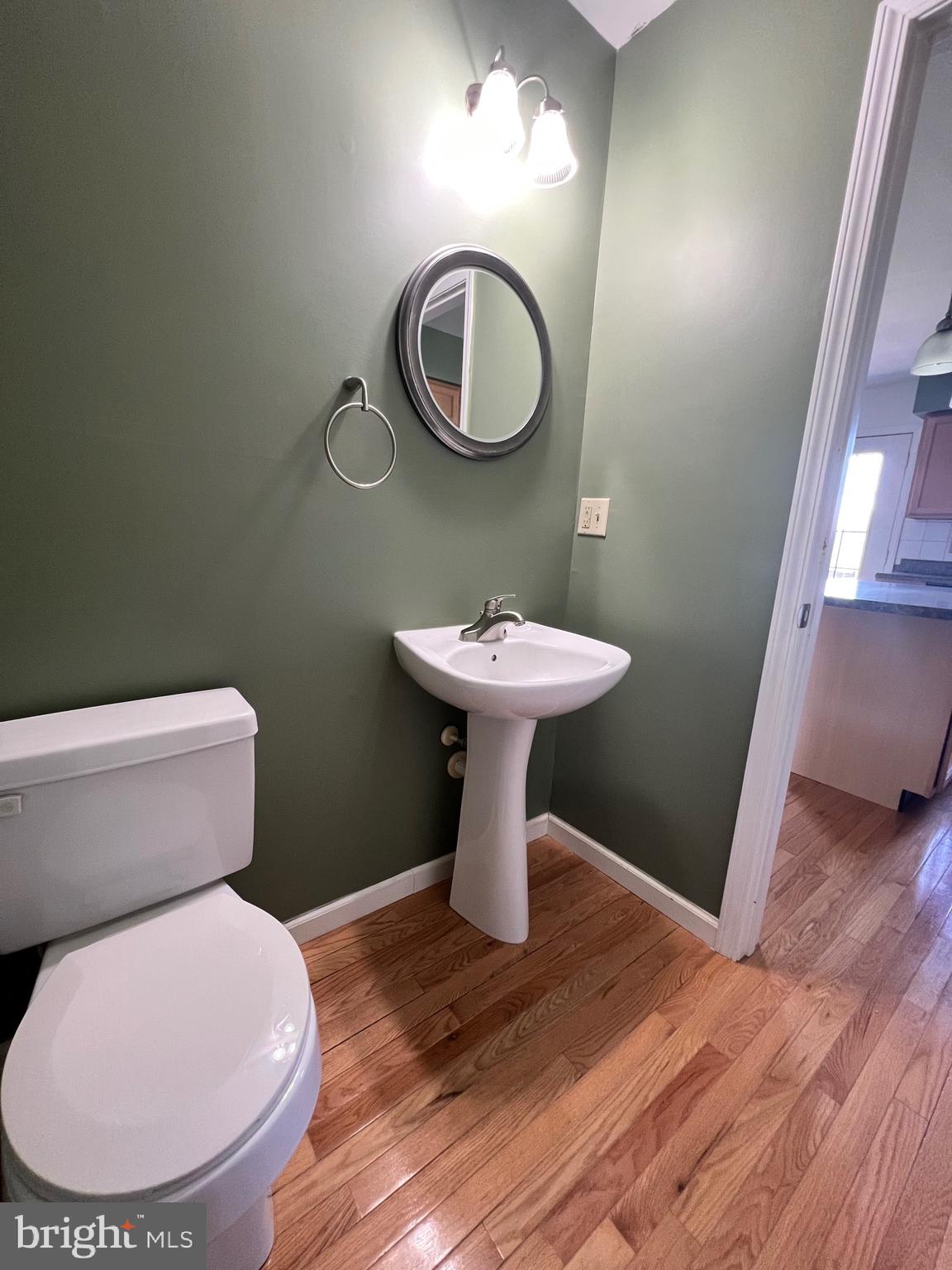 CLEMMENT COMMONS - Residential