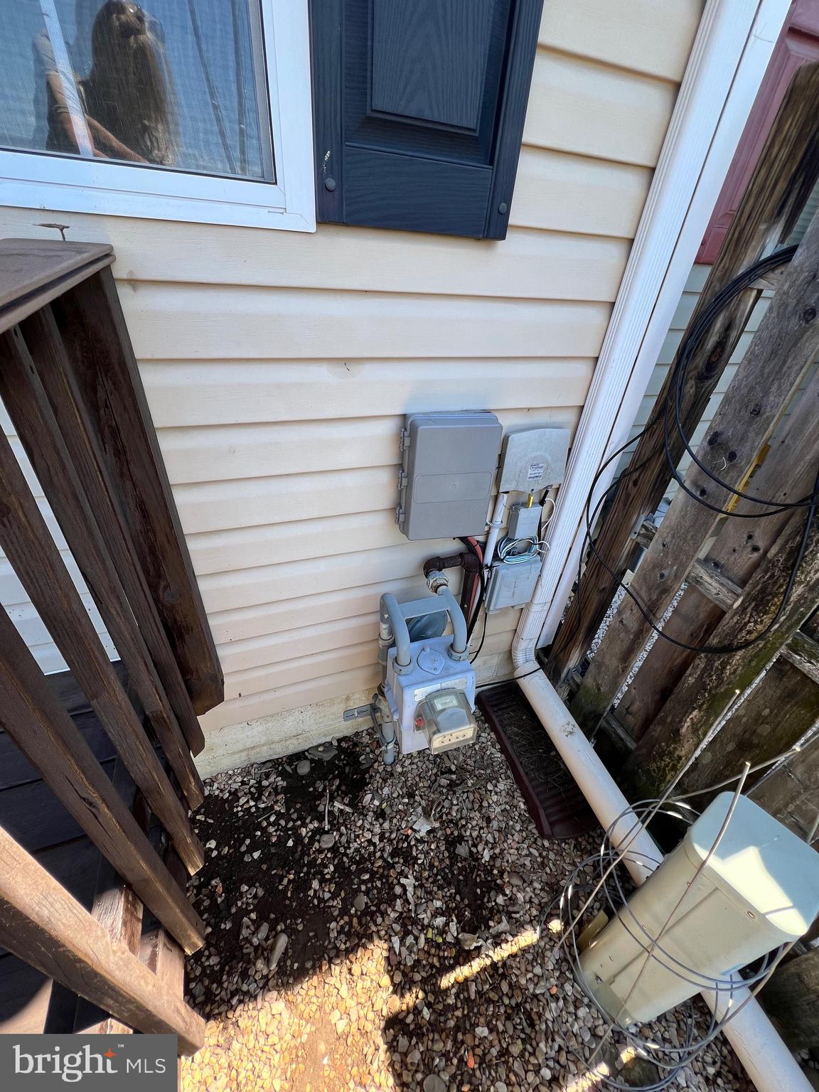 CLEMMENT COMMONS - Residential