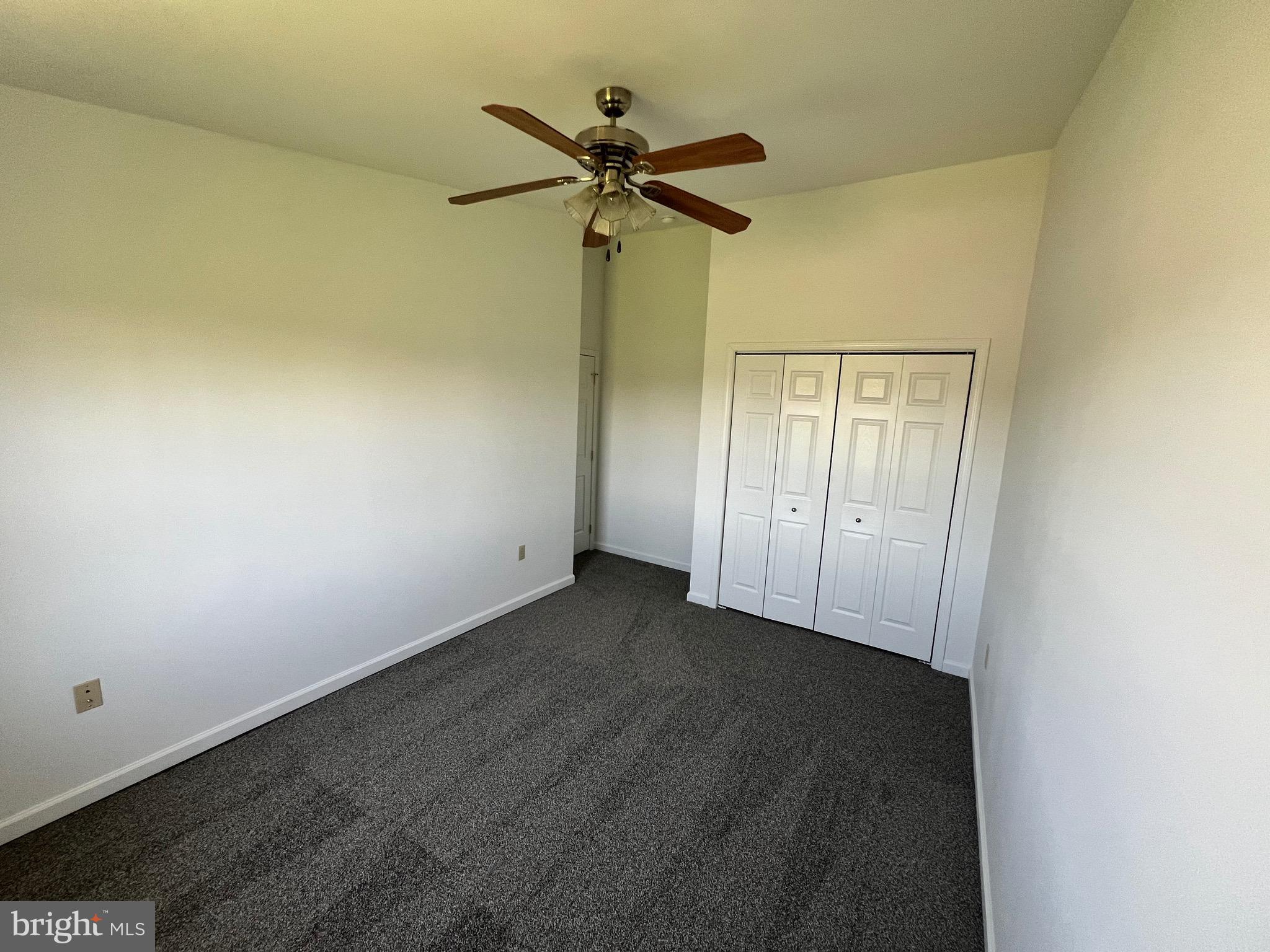 CLEMMENT COMMONS - Residential