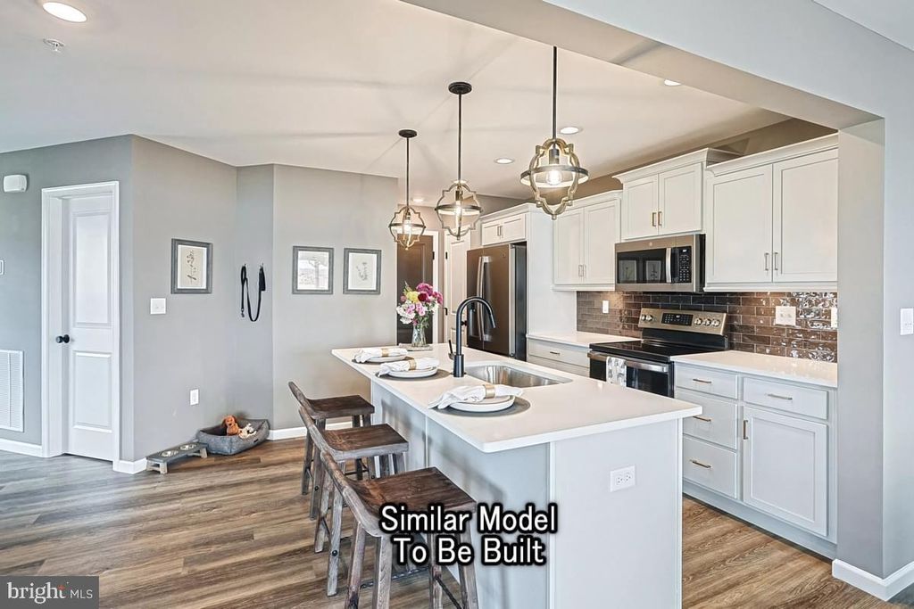 Photo of 127 Broad Oak Lane #LOT 76, STATE COLLEGE, PA 16803 (MLS # PACE2517560)