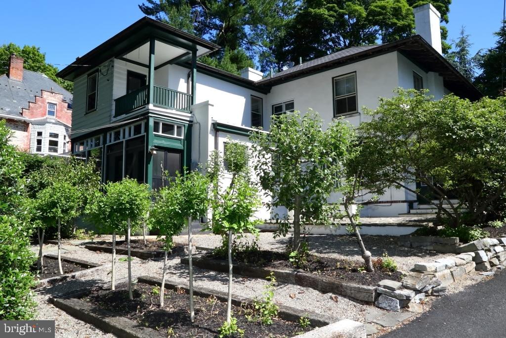 LANCASTER - Residential