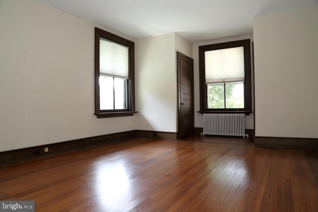 LANCASTER - Residential