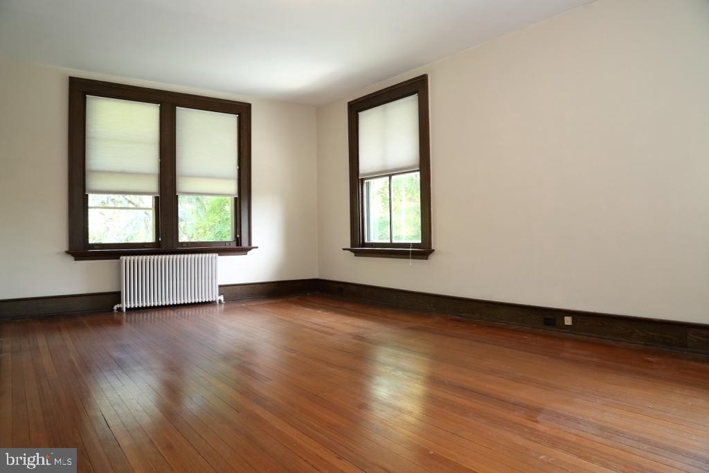 LANCASTER - Residential