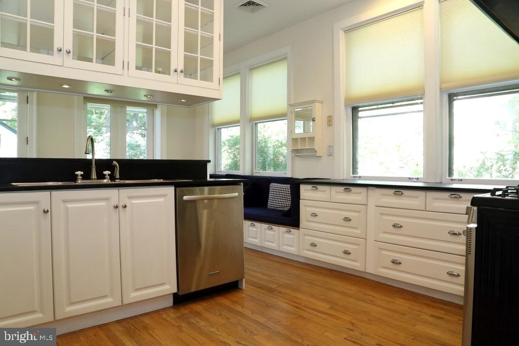 LANCASTER - Residential
