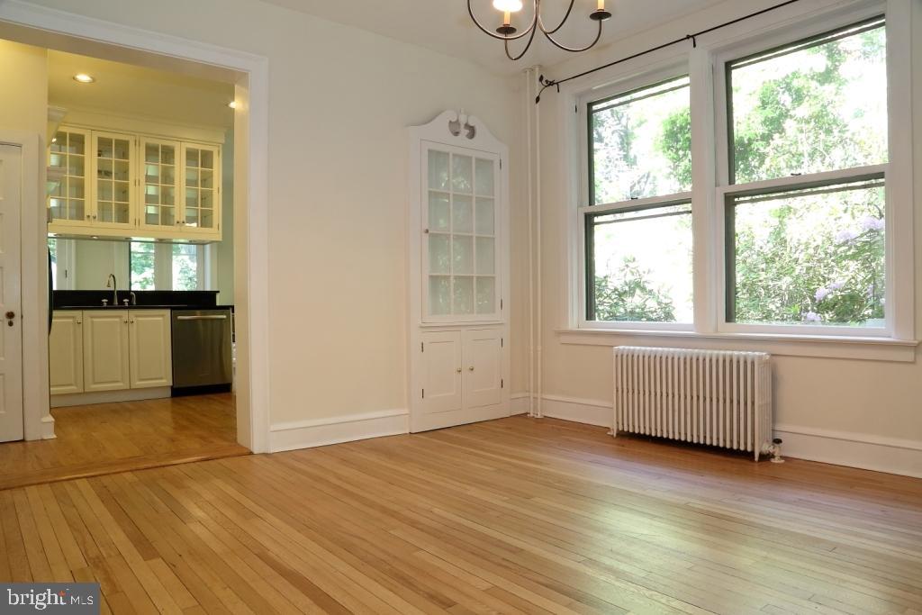LANCASTER - Residential