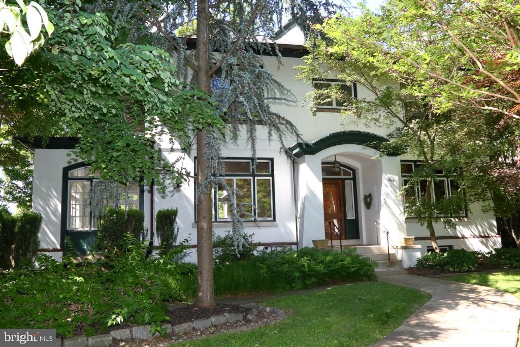 LANCASTER - Residential