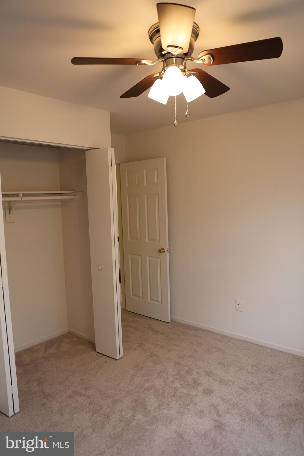 FRANKLIN FARM - Residential Lease