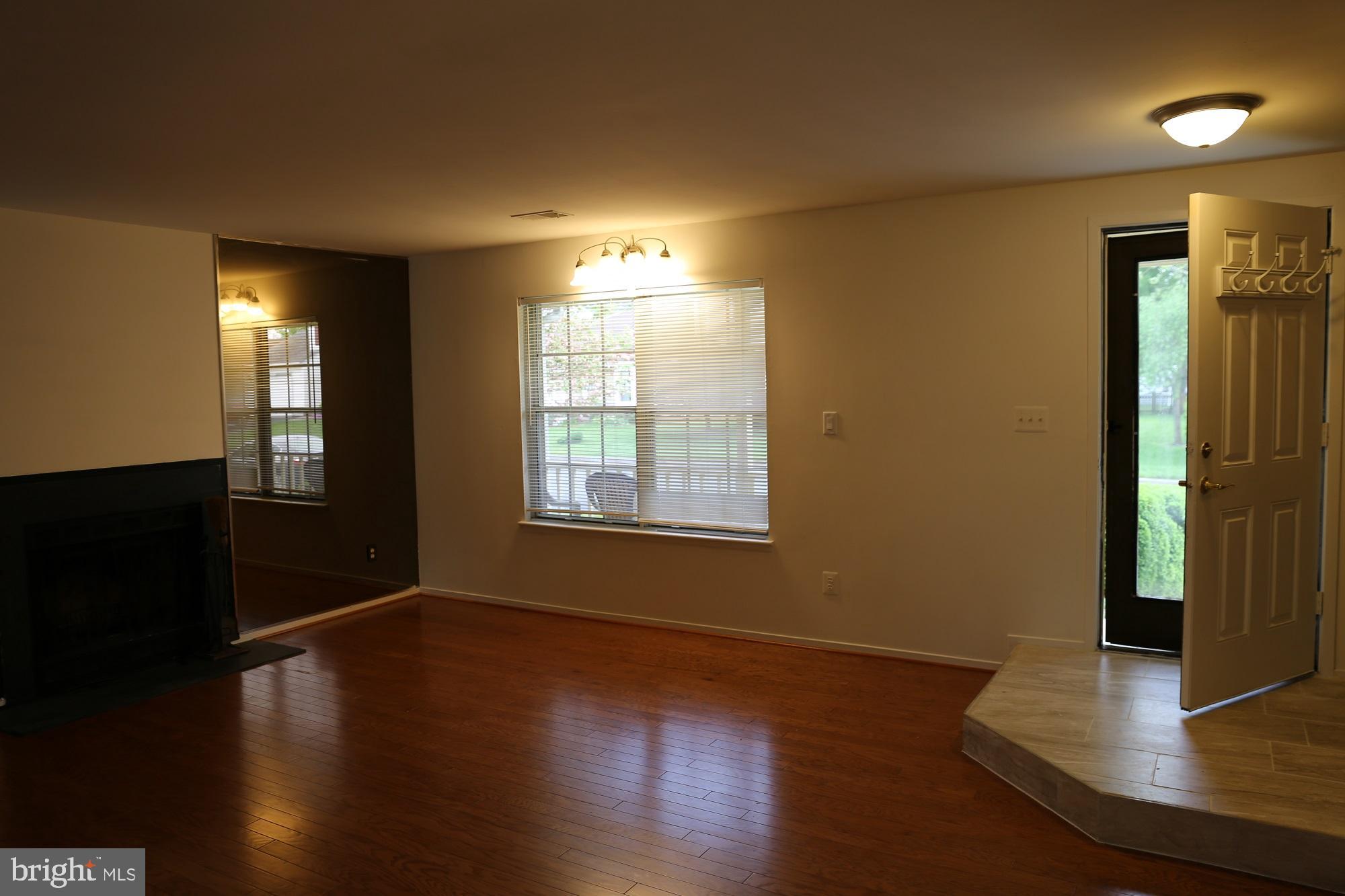 FRANKLIN FARM - Residential Lease